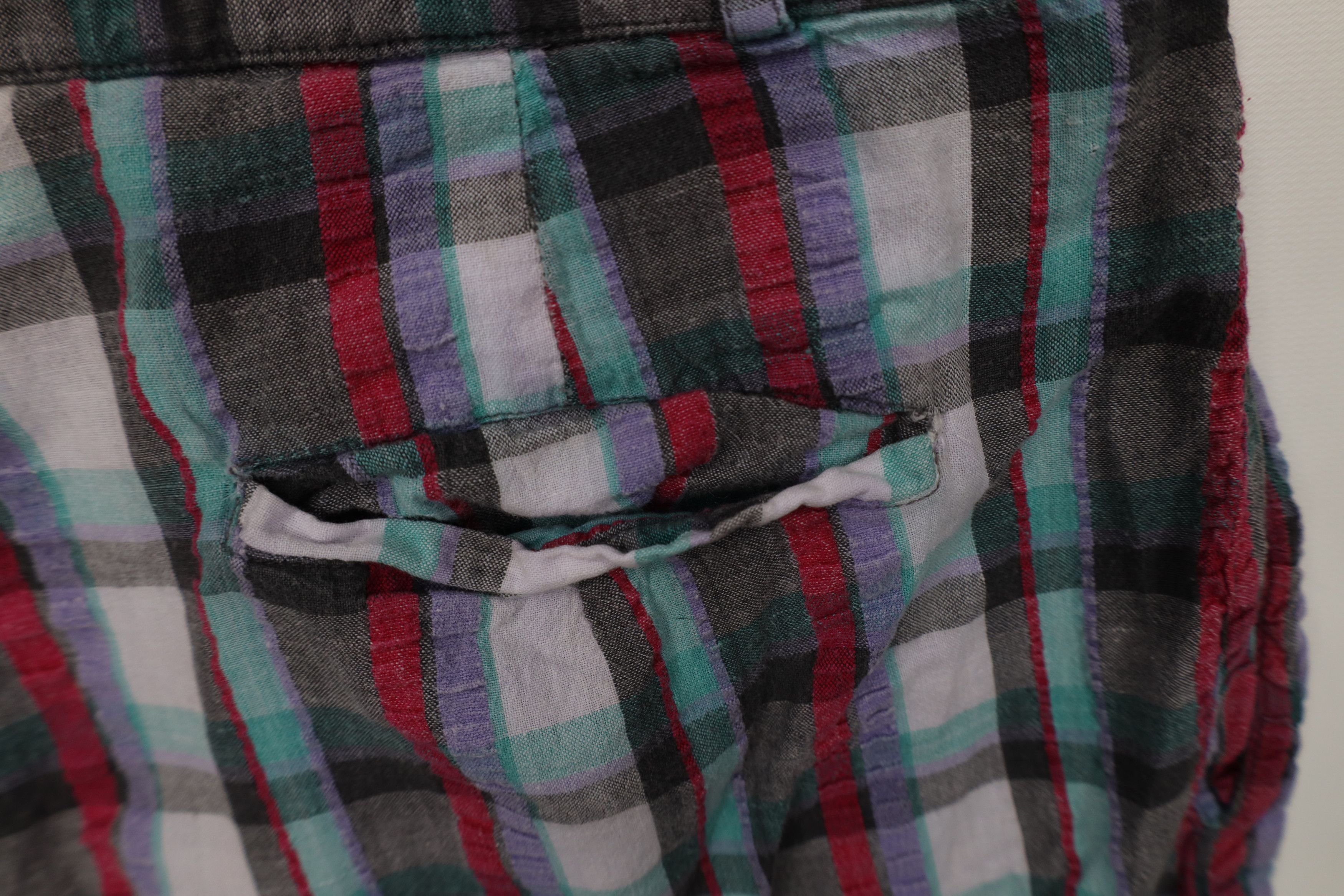 Vintage Vintage 90s IOU Madras Plaid Seersucker Chino Shorts Cotton Size US 30 / EU 46 - 9 Thumbnail