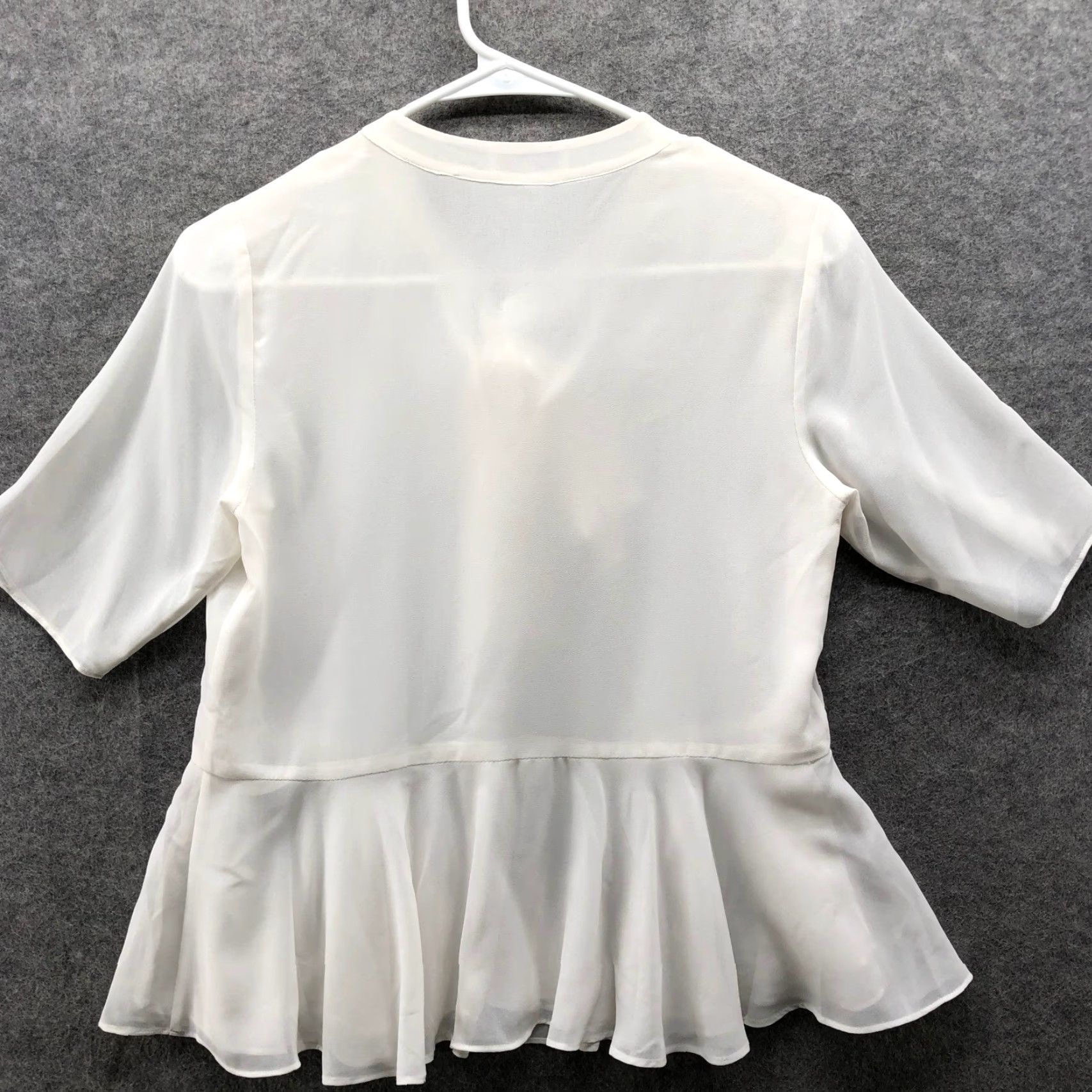 Vintage VINTAGE 1.STATE Tie Neck Peplum Blouse Womens XS White Chiffon Short Sleeve Bow Size XS / US 0-2 / IT 36-38 - 2 Thumbnail