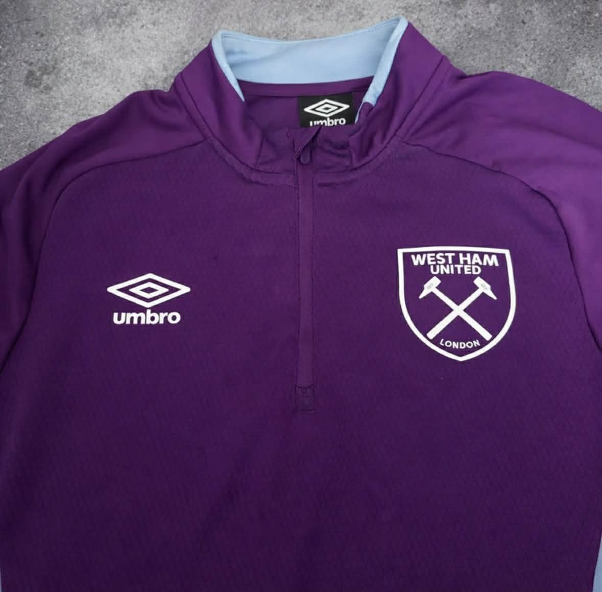 Umbro west ham united- umbro Size US M / EU 48-50 / 2 - 2 Thumbnail