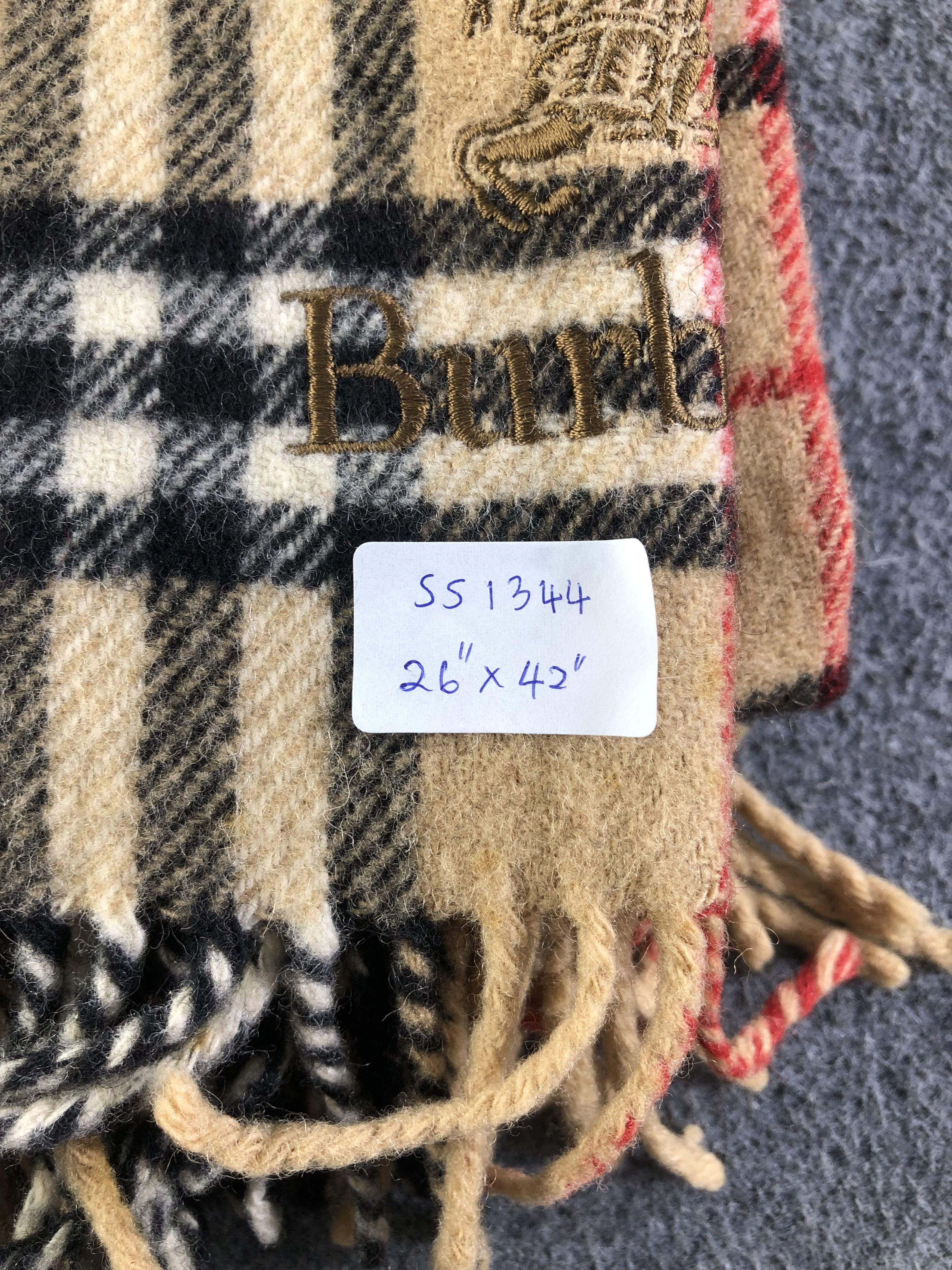 Burberry Burberrys Big Wool Scarf / Muffler / Neckwear SS1344 Size ONE SIZE - 8 Thumbnail