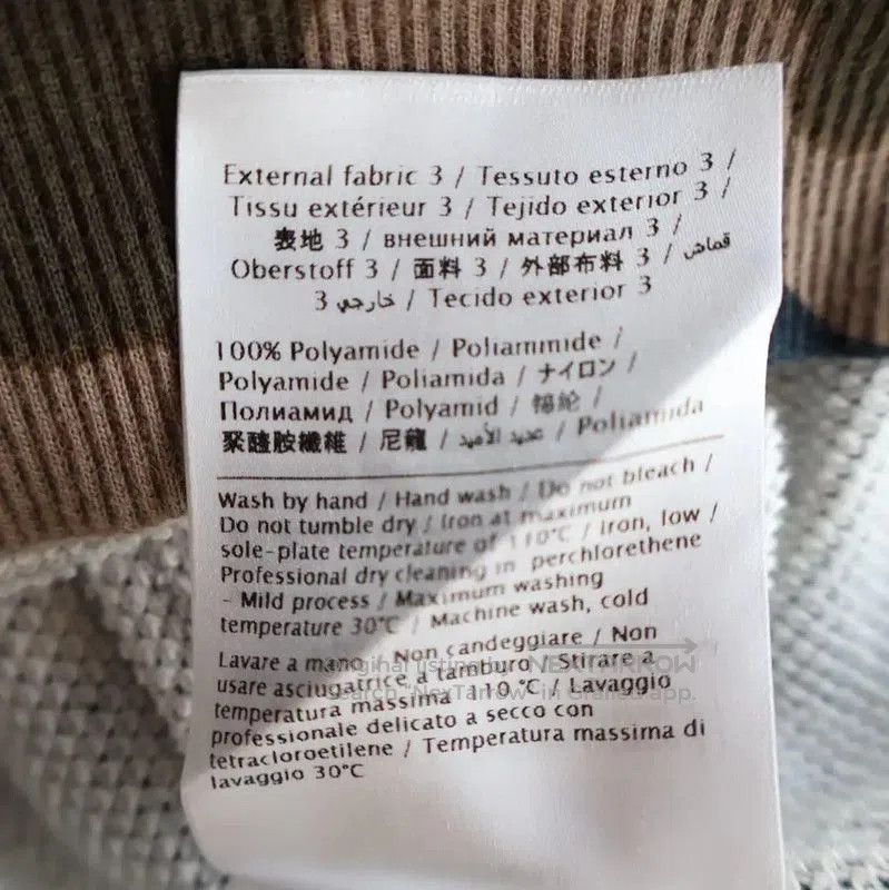 Valentino Valentino Camouflage Print Sweatshirt for Men . Size US L / EU 52-54 / 3 - 8 Thumbnail