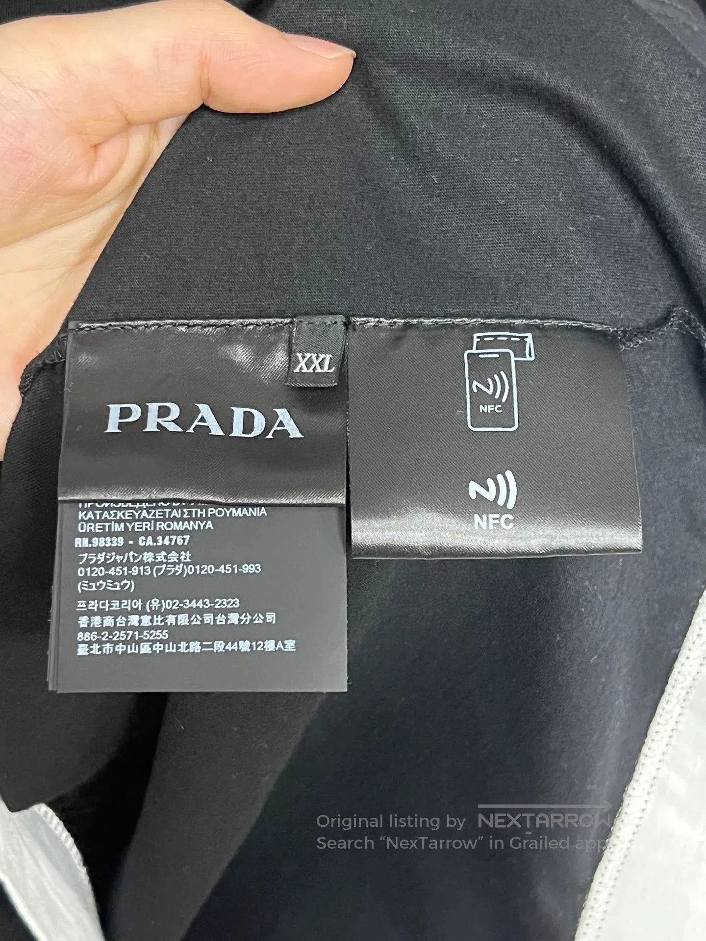 Prada prada new short sleeve shirt in black. Size US XXL / EU 58 / 5 - 4 Thumbnail
