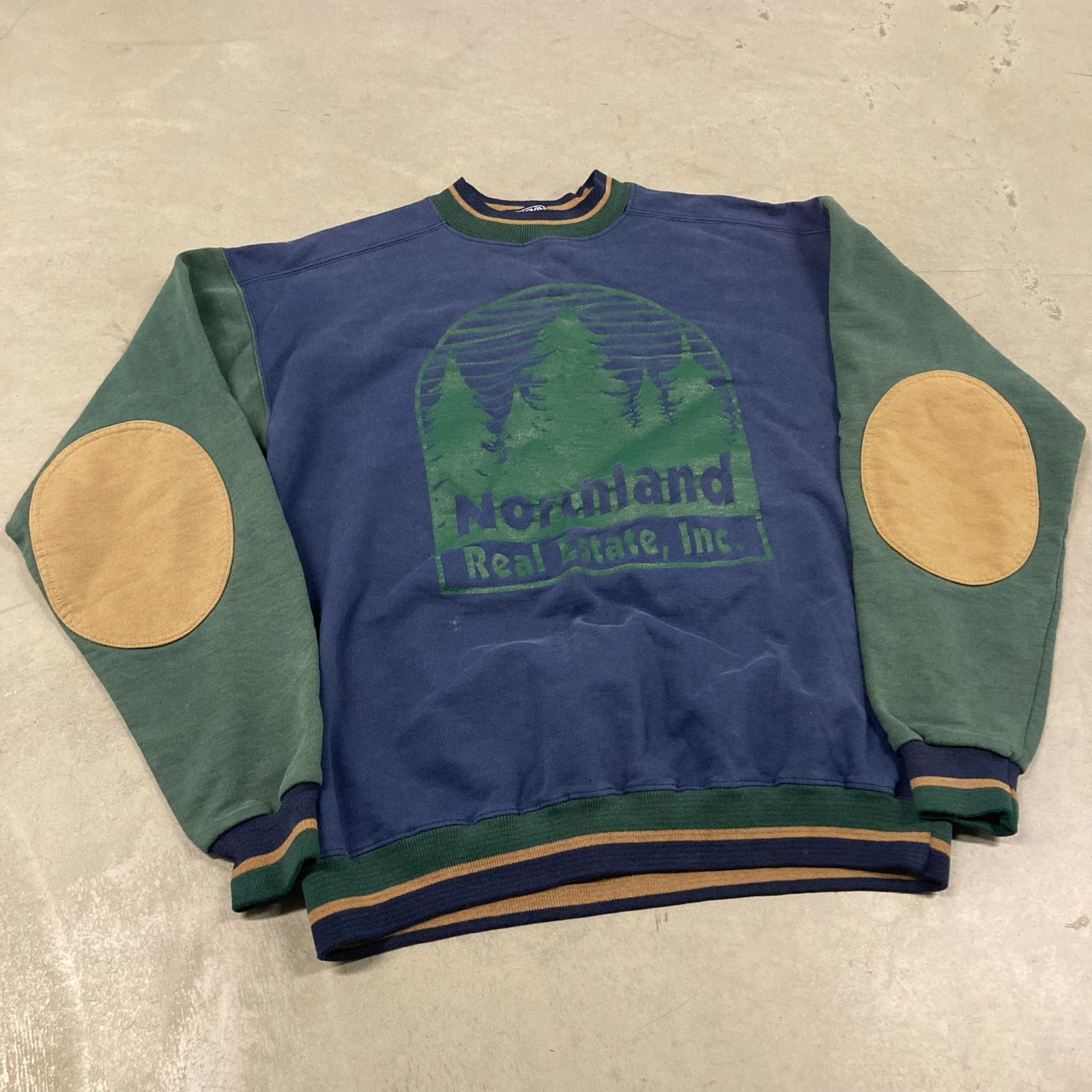 Vintage vintage 90s patchwork graphic sweatshirt Size US L / EU 52-54 / 3 - 1 Thumbnail