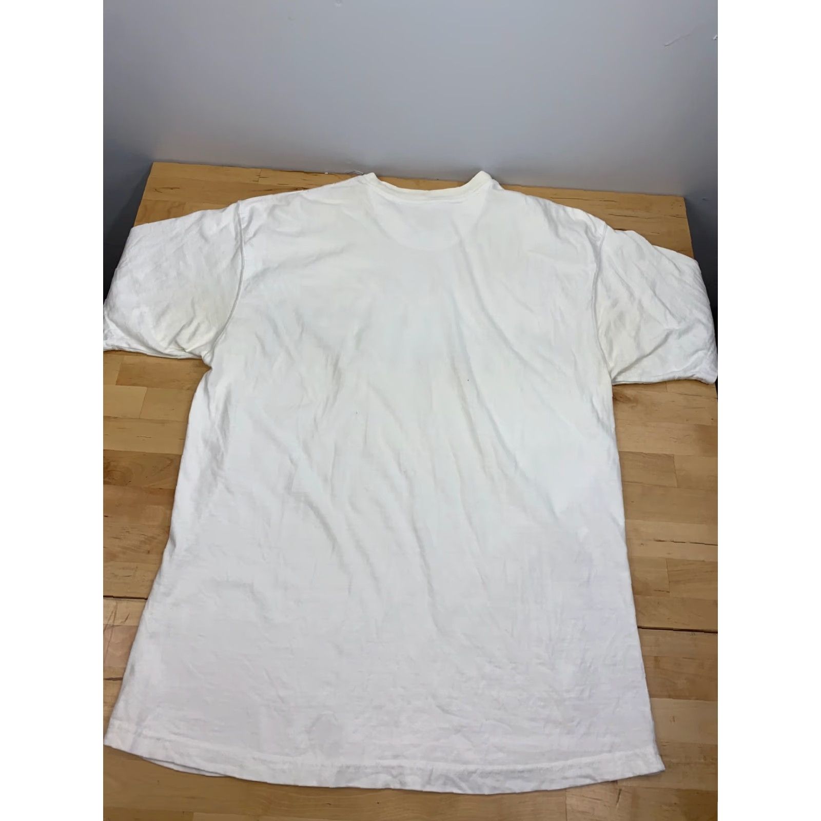 Vintage Newport Blue Beer Open Tap Night Graphic T Shirt White Short Sleeve L Mens Size US L / EU 52-54 / 3 - 3 Thumbnail