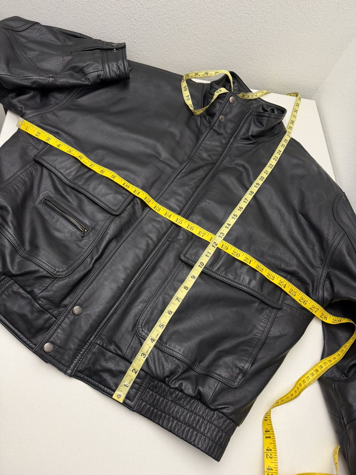 Members Only Vintage 80s Members Only Leather Bomber Jacket Black Size XL Size US XL / EU 56 / 4 - 9 Thumbnail