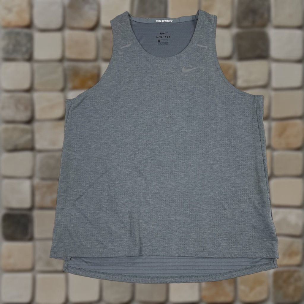 Nike Nike Dri-Fit Shirt Men Medium Gray Sleeveless Tank Running Reflective Moisture Wicking Athletic Size US M / EU 48-50 / 2 - 1 Thumbnail