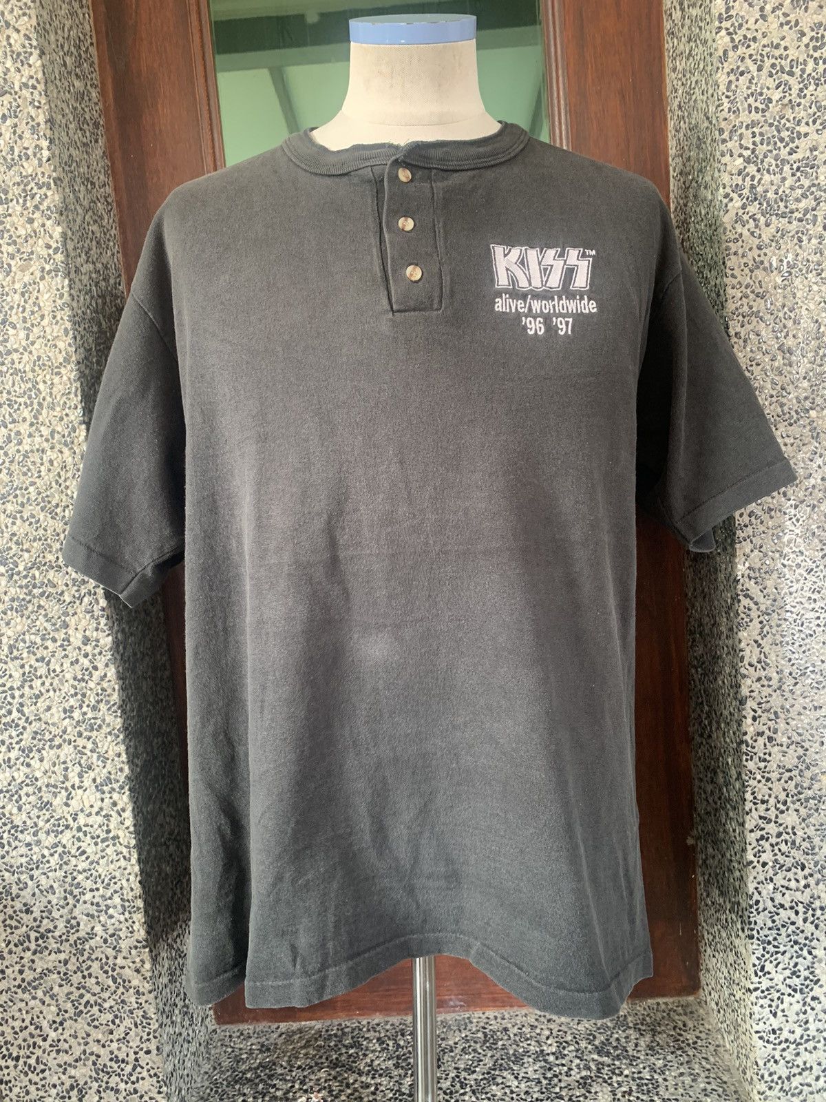 Band Tees × Vintage Vintage 90s Kiss Tour Rock Band T shirt Size US L / EU 52-54 / 3 - 1 Thumbnail