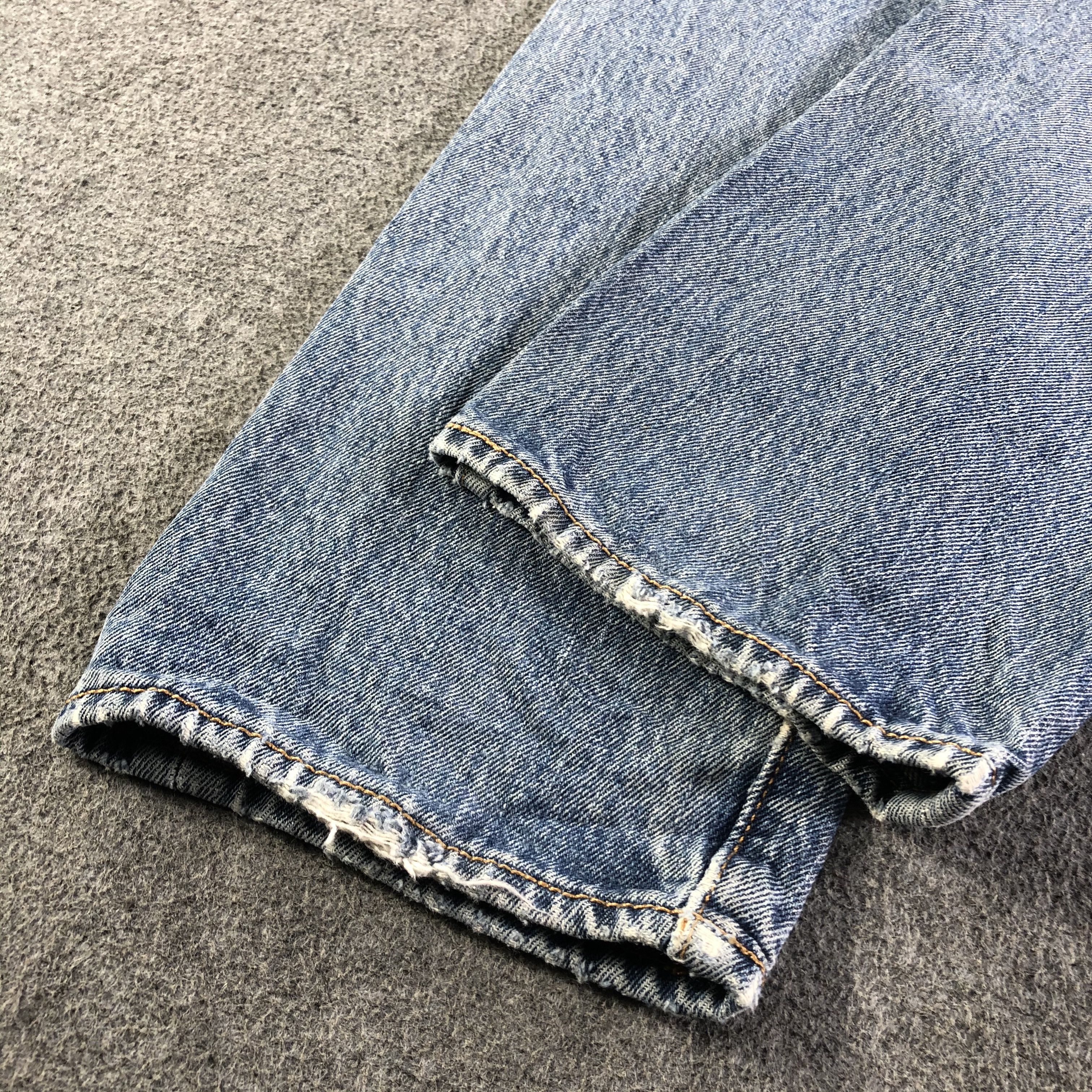 Levi's Vintage Blue Wash Levis 501 Jeans-J4512 Size US 29 - 6 Thumbnail
