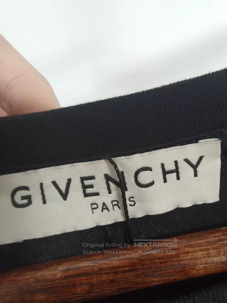 Givenchy Givenchy Short Sleeve T-shirt Size US S / EU 44-46 / 1 - 3 Thumbnail