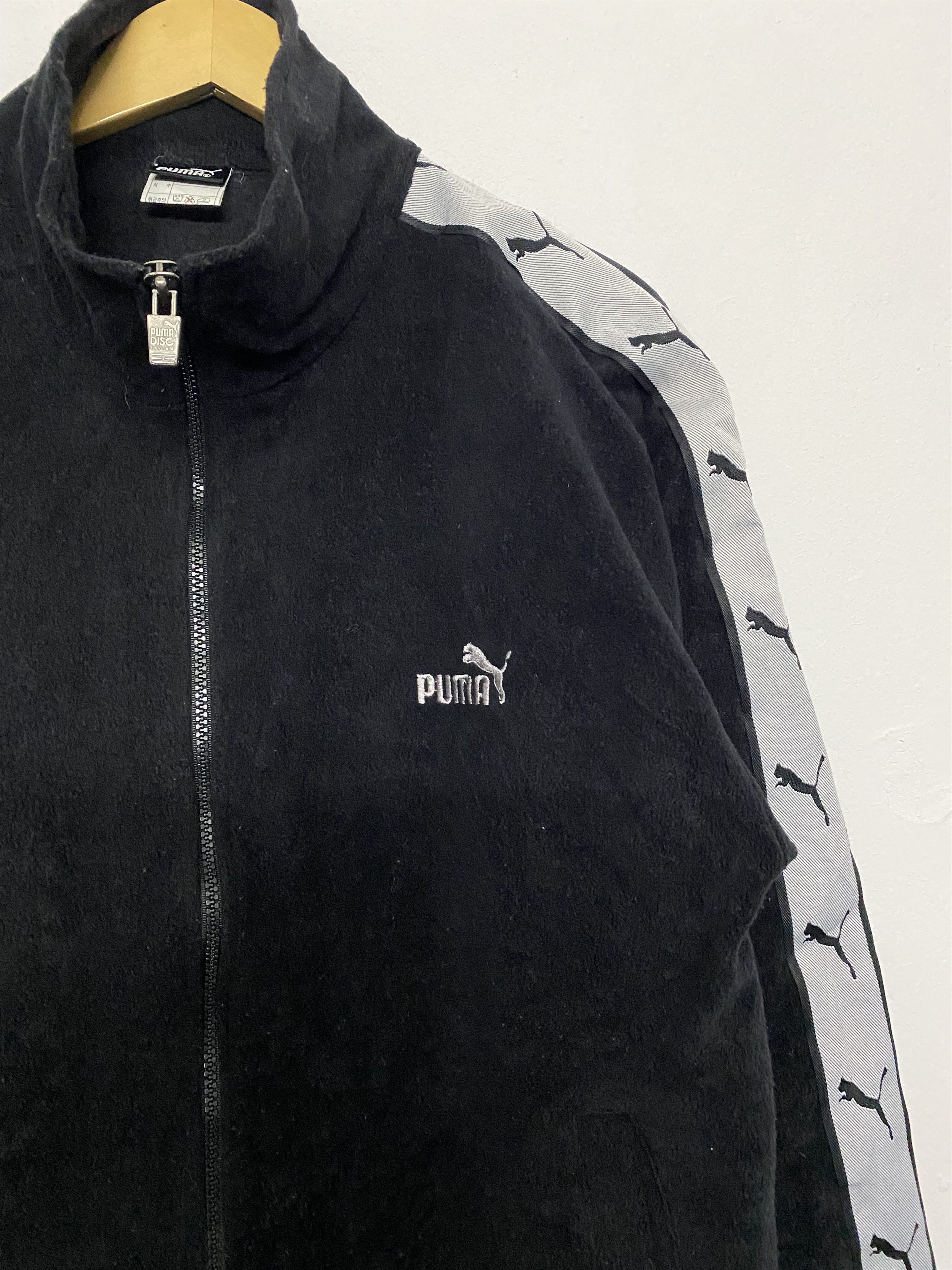 Puma VINTAGE PUMA Jacket Full Zip Black Taped Back Logo Jumper Size US M / EU 48-50 / 2 - 3 Thumbnail
