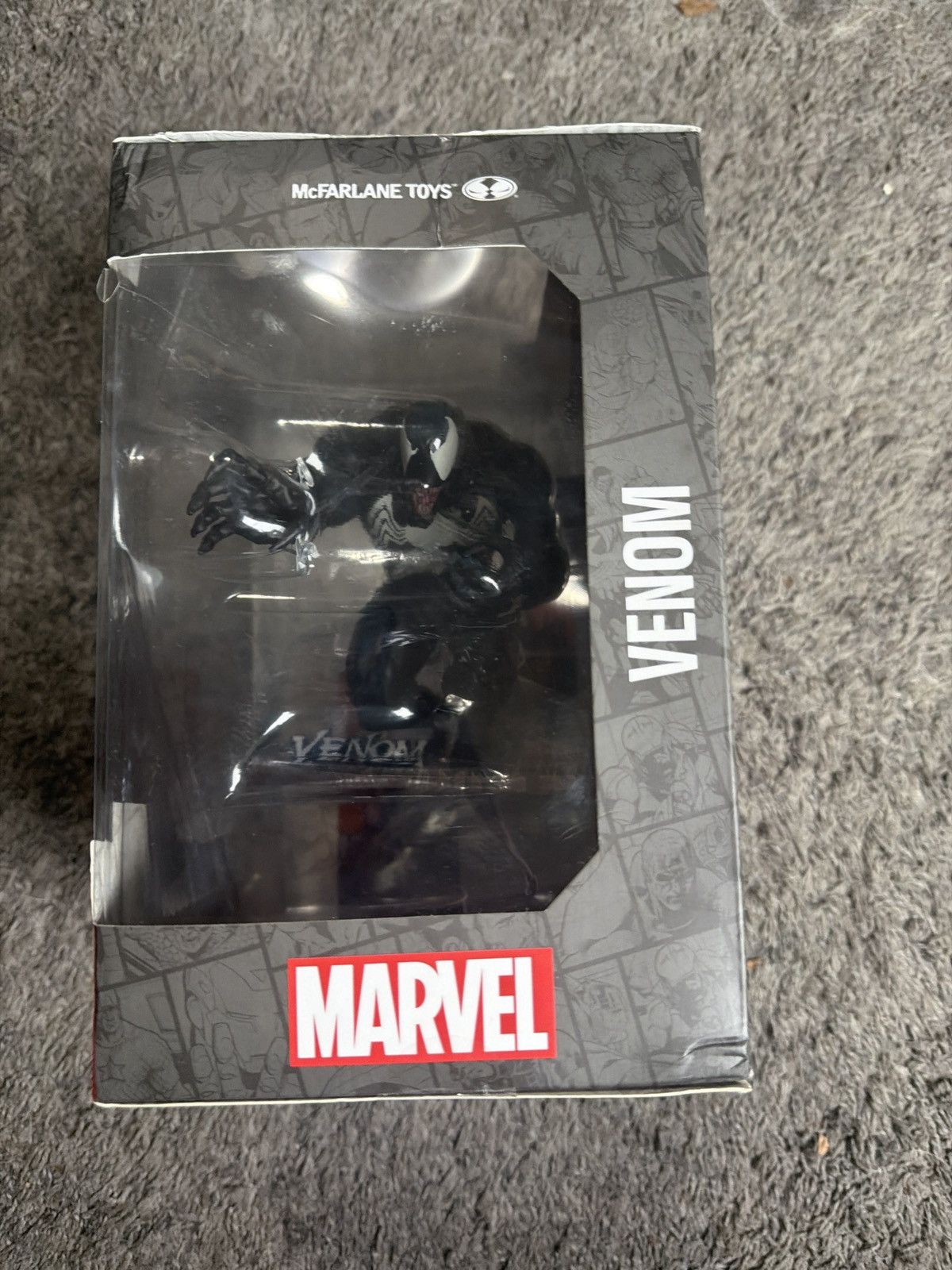 Marvel Comics 2024 McFarlane Toys Marvel Venom Gold Label Collection Size ONE SIZE - 2 Thumbnail