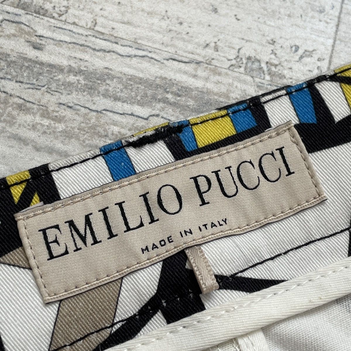 Emilio Pucci Emilio Pucci Mosaico print Skirt Size 27" / US 4 / IT 40 - 13 Thumbnail