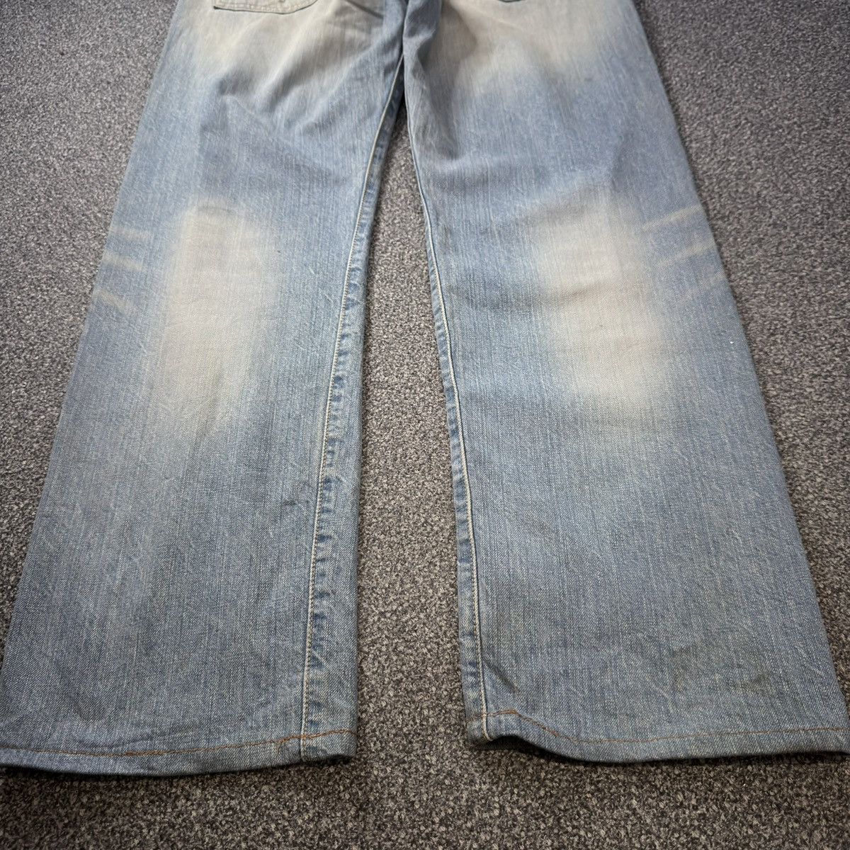 Engineered Garments × Levi's Vintage Y2K Levis 501 Wideleg Heavy Faded Washed Denim Jeans Size US 33 - 10 Thumbnail