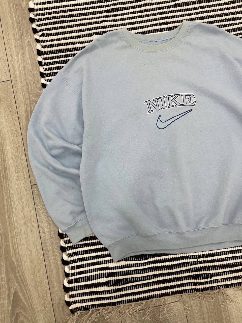 Japanese Brand × Nike × Vintage Vintage Nike Bootleg Big Logo Sweatshirt Y2K Size US XL / EU 56 / 4 - 2 Thumbnail