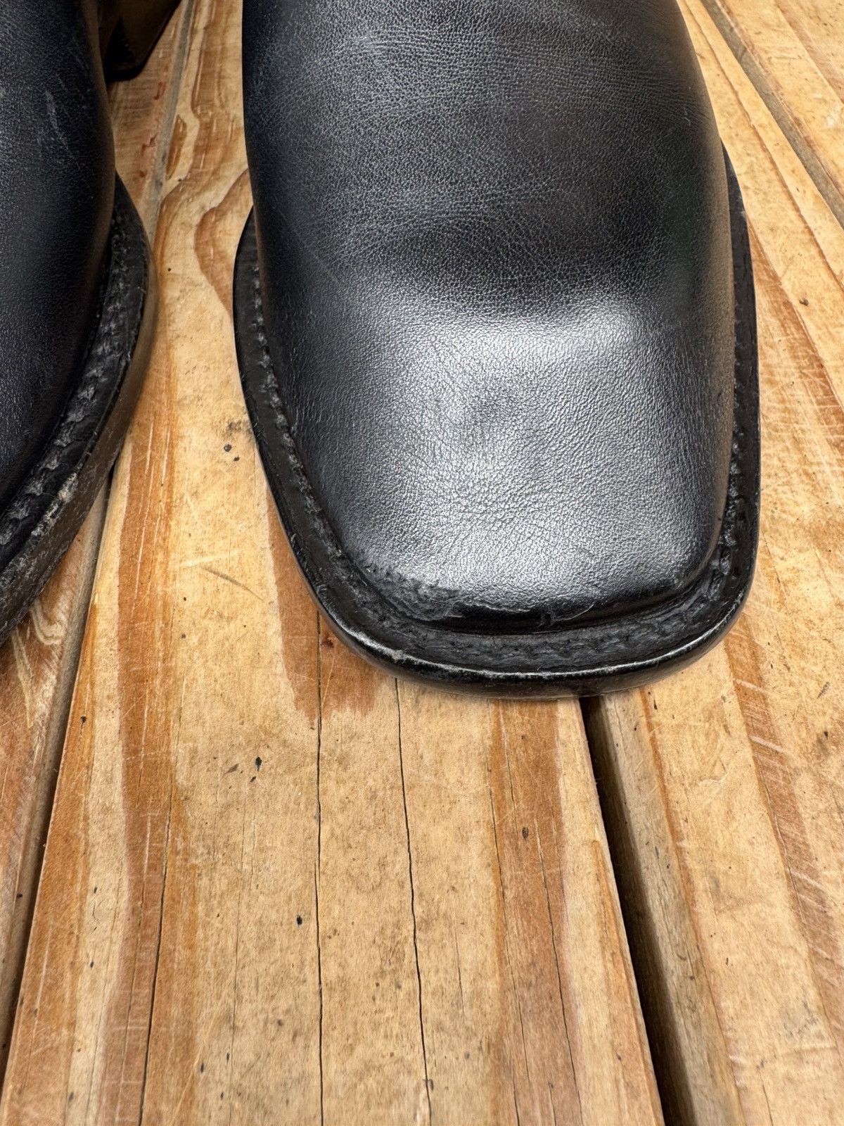 Balenciaga Balenciaga BB Back Rim Women’s black leather boots EUR 35 Size US 5 / IT 35 - 5 Thumbnail