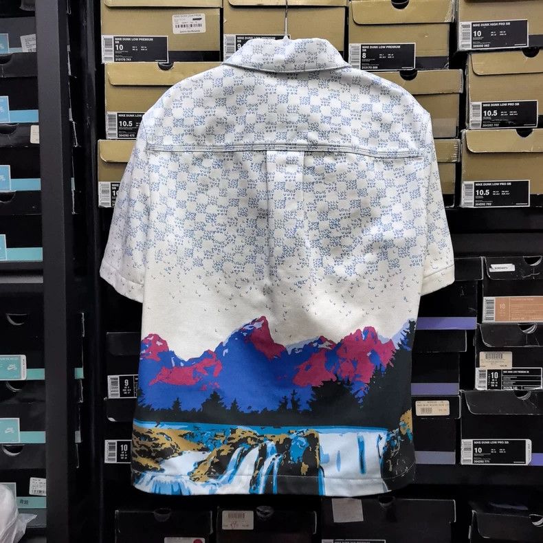 Louis Vuitton Louis Vuitton FW22 Monogrammed Landscape Printed Denim Shor Size US S / EU 44-46 / 1 - 2 Thumbnail