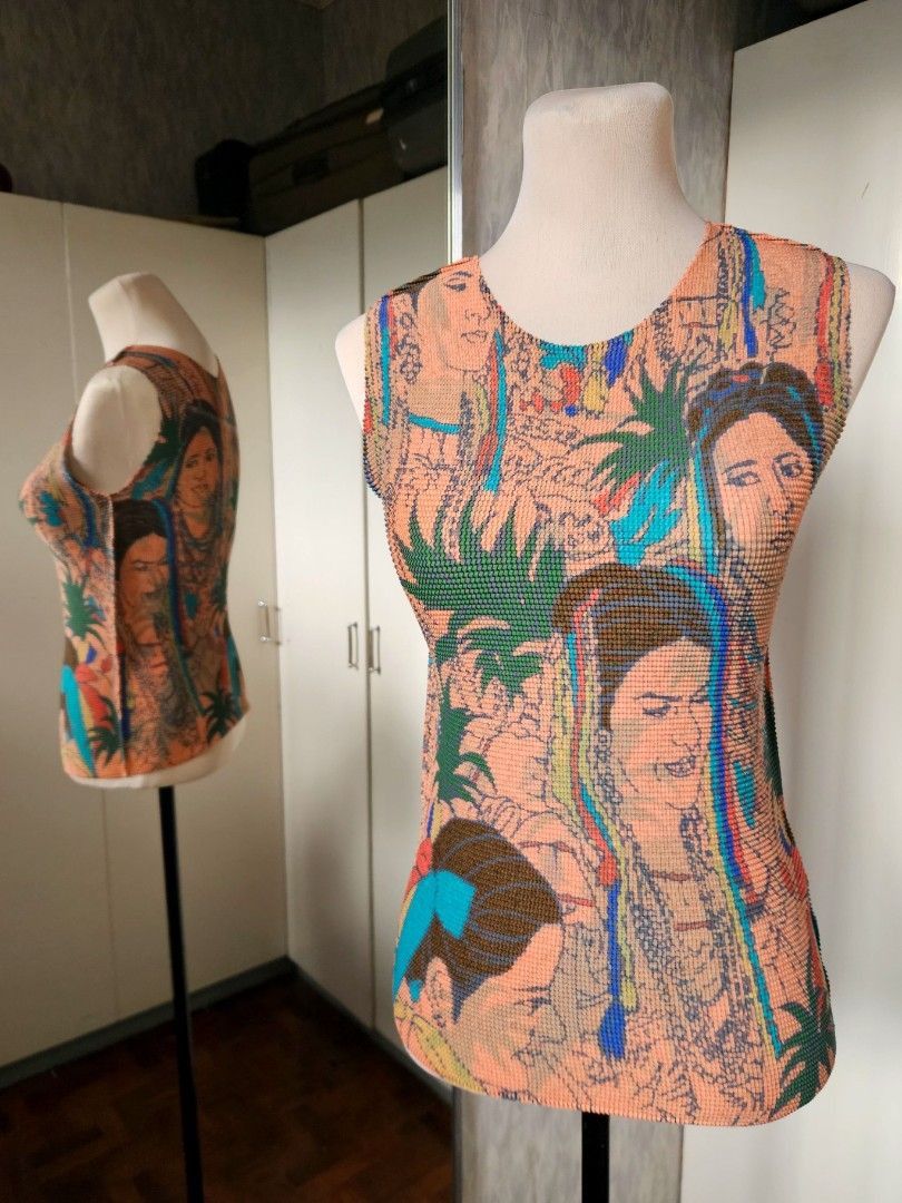 Issey Miyake RARE Issey Miyake ME 2003 Native Women Cauliflower Top Size ONE SIZE - 1 Thumbnail