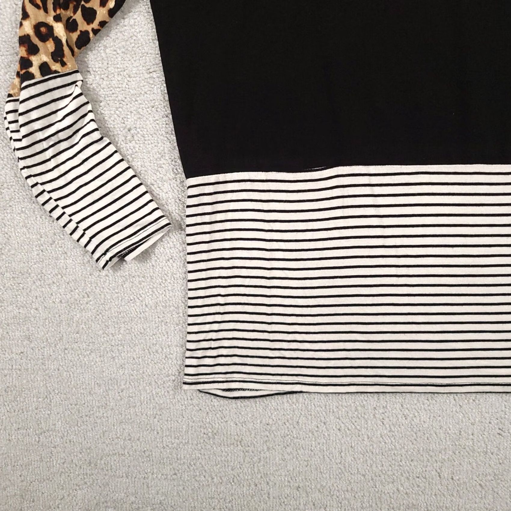 Vintage Item Specifications: Country of Origin: USA Size S / US 4 / IT 40 - 4 Thumbnail