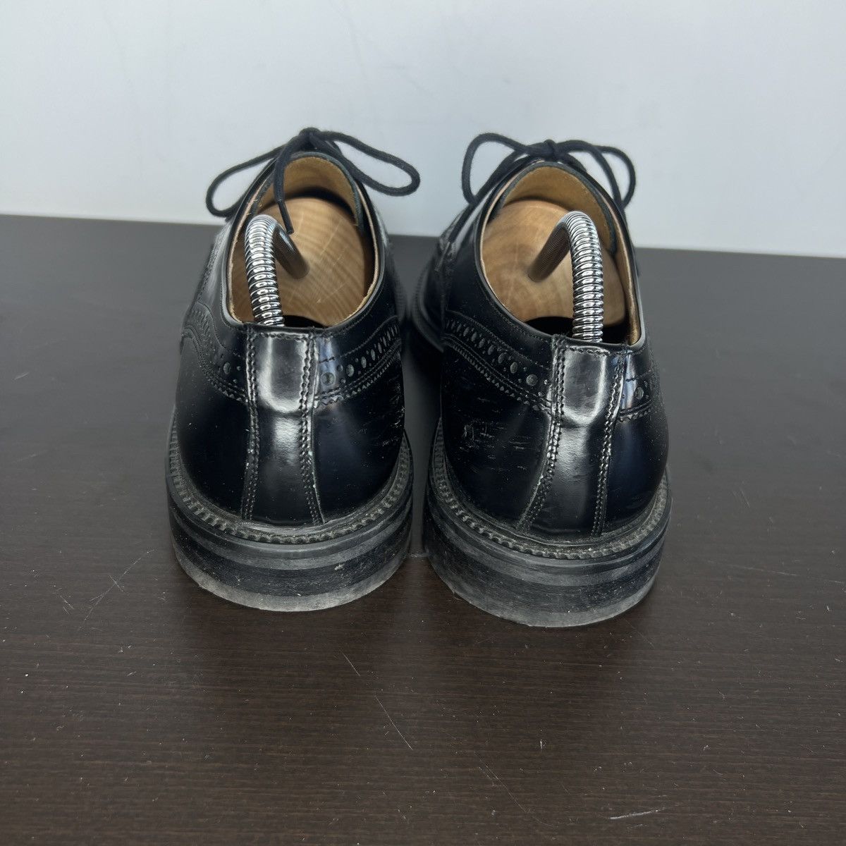 Designer HENRY LLOYD BOURTON DERBY BROGUE BLACK LEATHER HUDSON SHOES Size US 10 / EU 43 - 5 Thumbnail