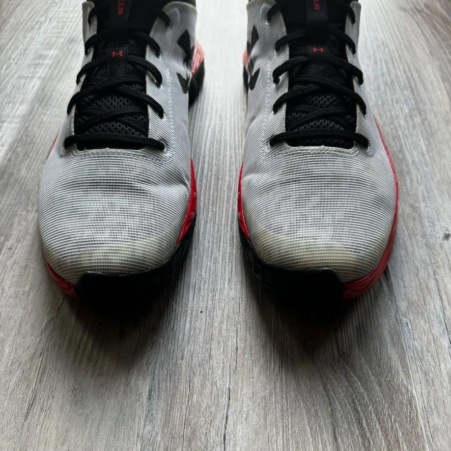 Under Armour UNDER ARMOUR • Fire Shot "White/Red" (12M) Size US 12 / EU 45 - 7 Thumbnail