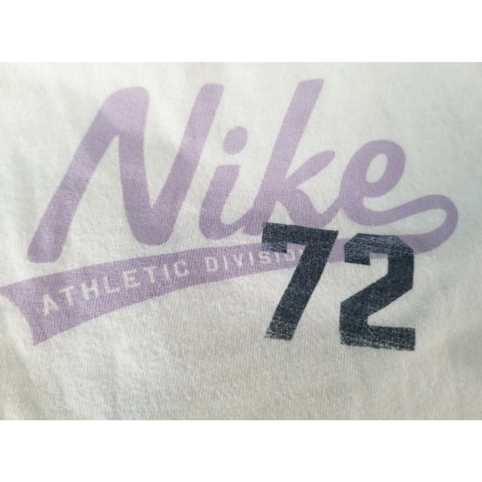 Nike VINTAGE Nike Womens XL T Shirt Spell Out Gray Tag Nike Shirt Womens XL Gray Tag Casual Cotton Logo White Cap Sleeve Round Neck US Theme 80s? Size XL / US 12-14 / IT 48-50 - 3 Thumbnail