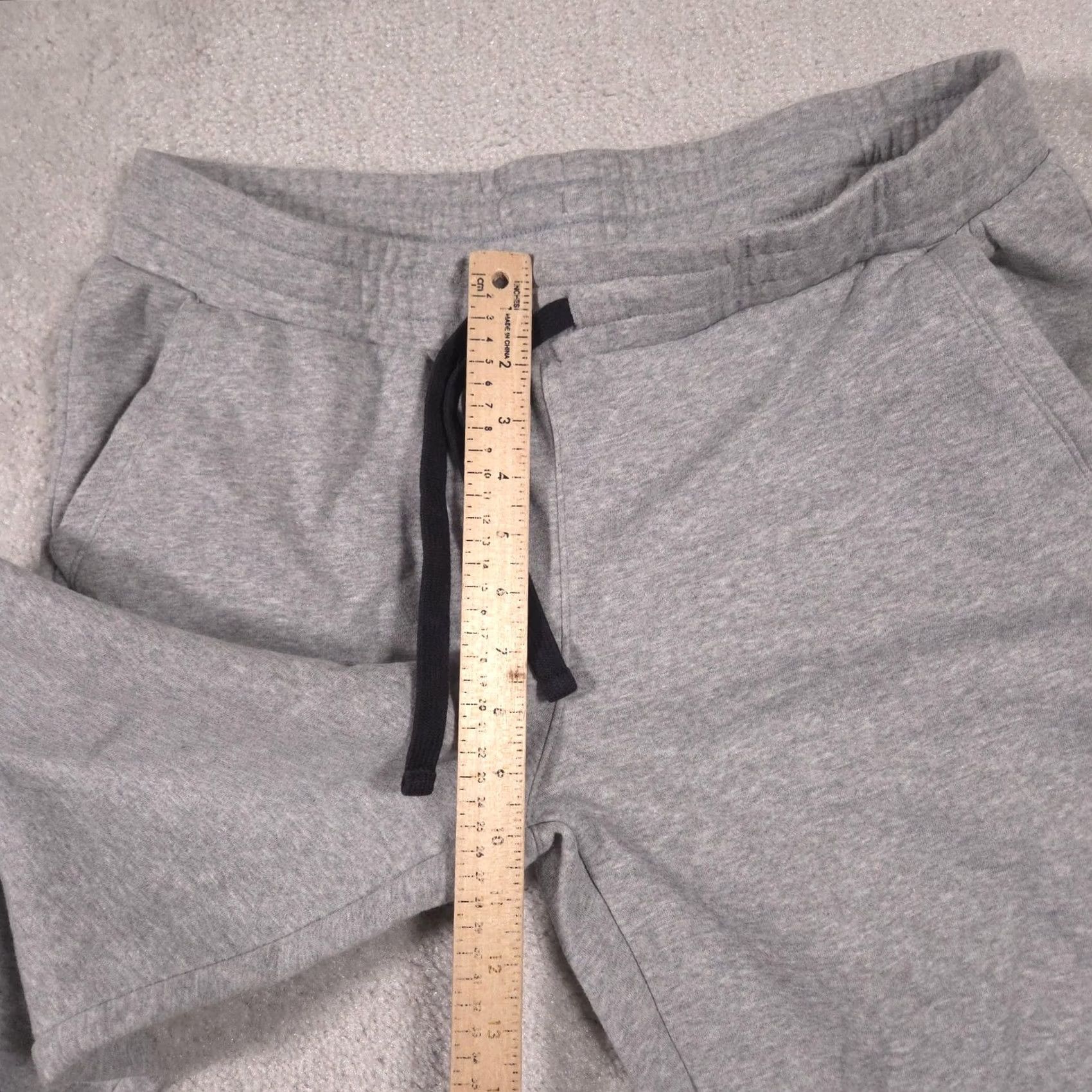 Under Armour Under Armour Mens Large Gray Fleece Jogger Pants Athletic Size US 33 - 7 Thumbnail