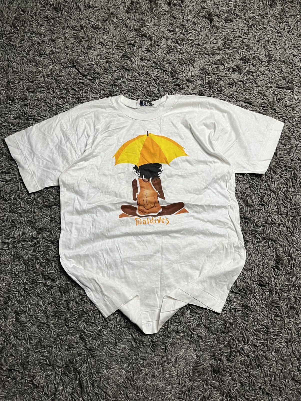 Vintage Vtg 90s Maldives Island Souvenir T-Shirt Single Stitch Size US M / EU 48-50 / 2 - 2 Thumbnail