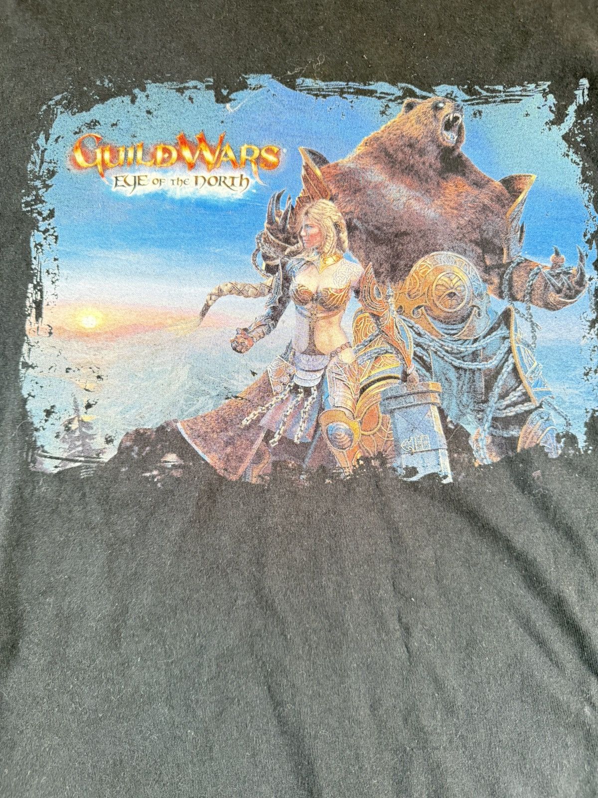 Vintage Vintage Guild Wars “Eye of the North” Game Tee Size US XL / EU 56 / 4 - 4 Thumbnail