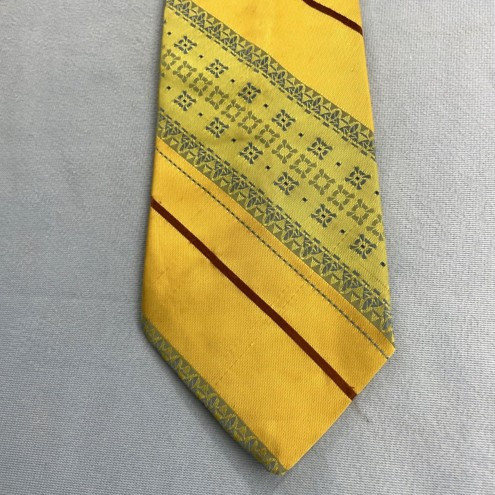 Vintage VTG Trevira Cornel Swing Tie Southwest Rockabilly Stripe Yellow Green 4x57 Capsule Necktie Mens Size ONE SIZE - 2 Thumbnail