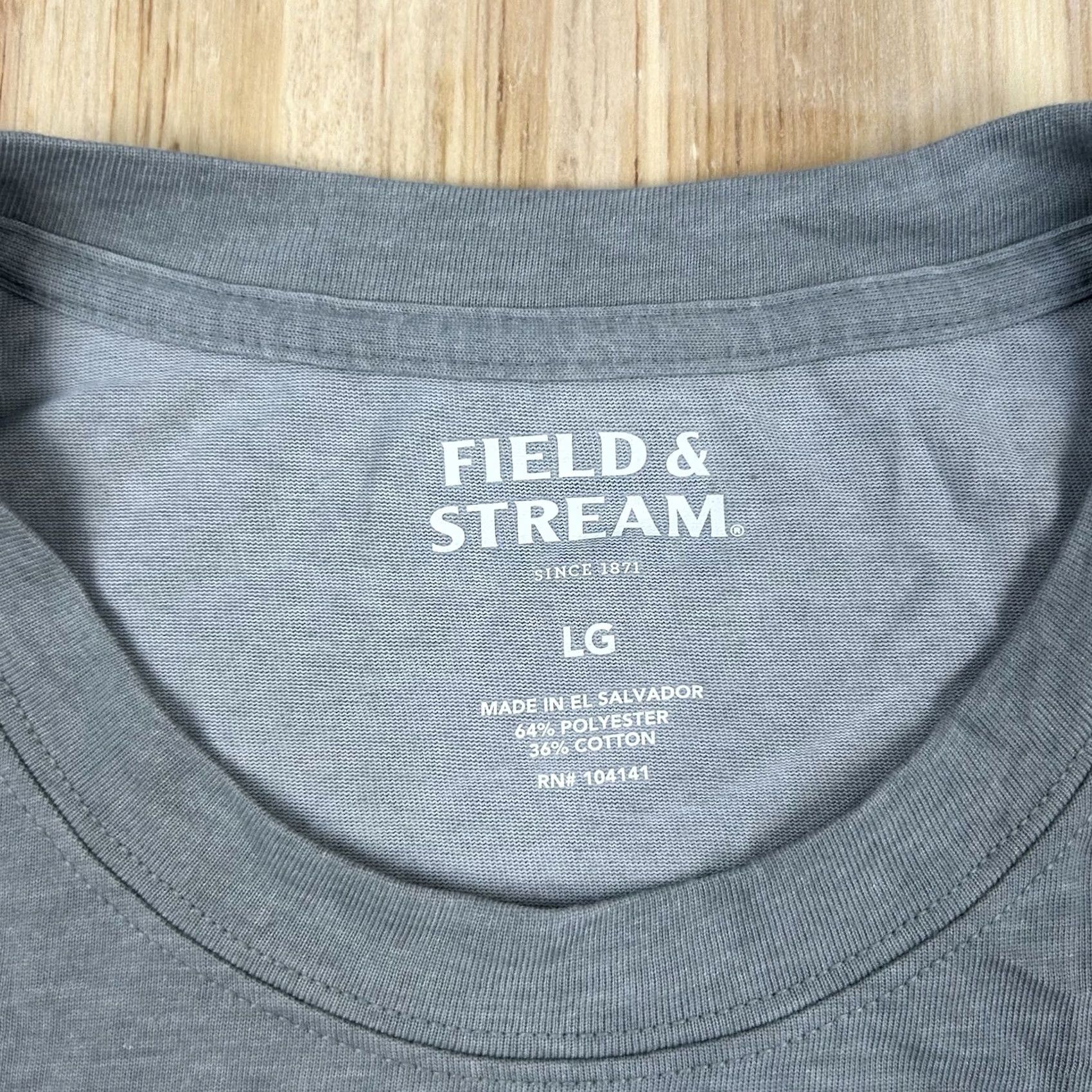 Vintage Field & Stream Deep Runner Short Sleeve Pocket Tee UPF 50 Gray Stripe L Men Size US 33 - 3 Thumbnail