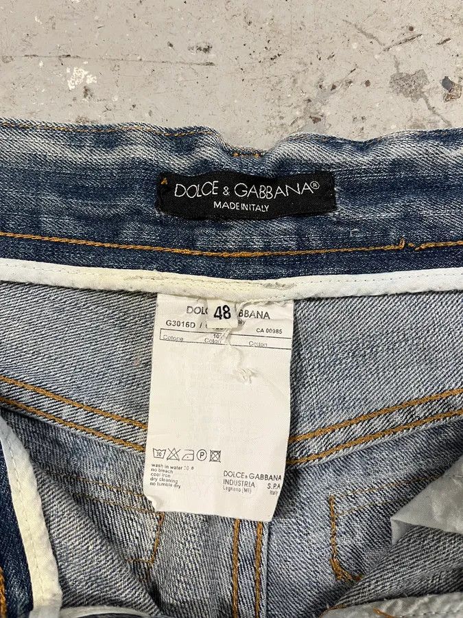 Dolce & Gabbana 2000s Dolce & Gabbana Distressed Denim Jeans Size US 31 - 10 Thumbnail
