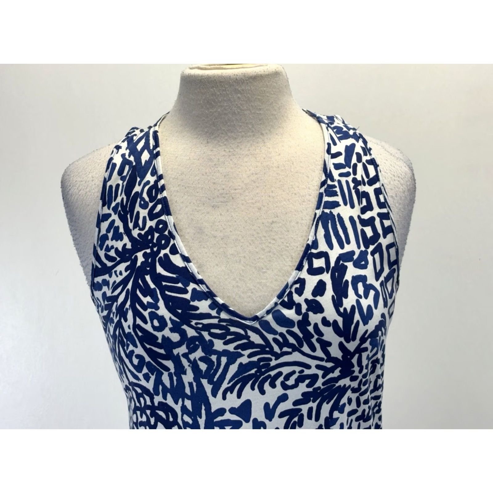 Lilly Pulitzer Lilly Pulitzer Kerri Maxi Tank Dress Women’s M Indigo Home Slice Pineapple Pima Dress Maxi Beach Colorful Resort Wear Cruisewomens Size M / US 6-8 / IT 42-44 - 5 Thumbnail