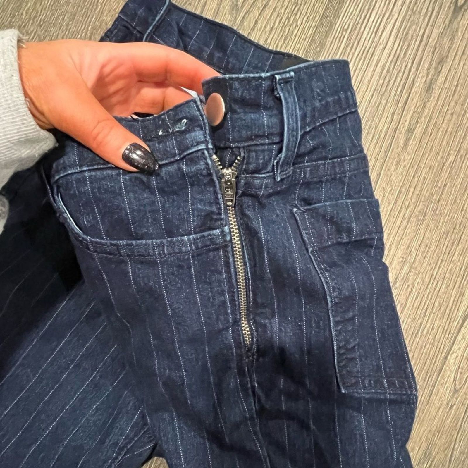 NYDJ Not your daughters jeans Straight Leg Pants Pin Stripe Siz 4 Size 27" / US 4 / IT 40 - 5 Thumbnail