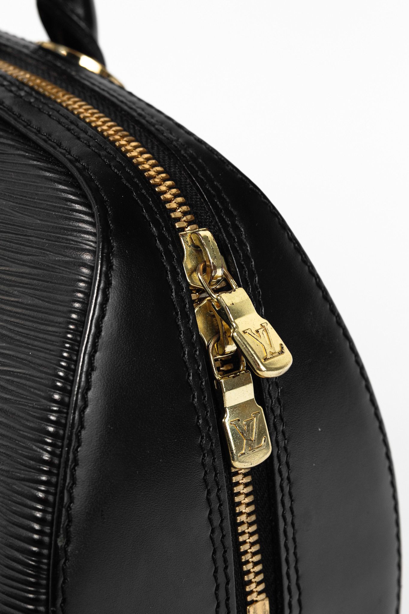 Louis Vuitton Louis Vuitton Jasmin Black Epi Leather Top-Handle Bag Size ONE SIZE - 9 Thumbnail