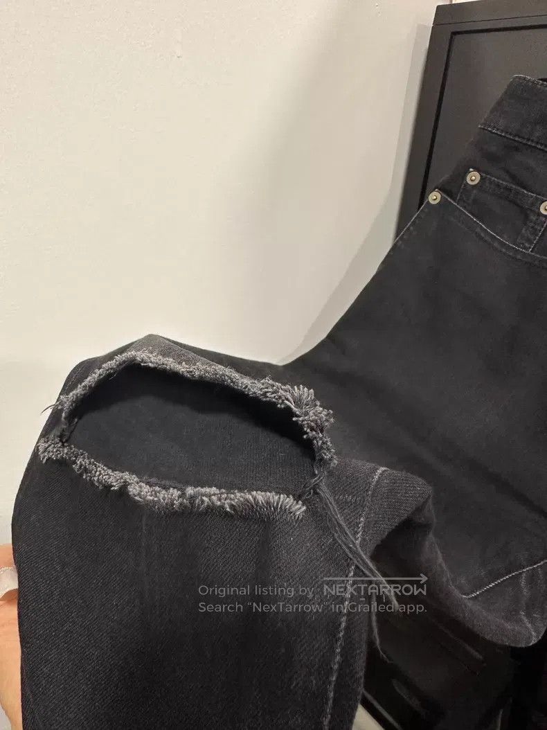 Saint Laurent Paris Saint Laurent Paris Black Hole Denim Pants i Size US 32 / EU 48 - 2 Thumbnail