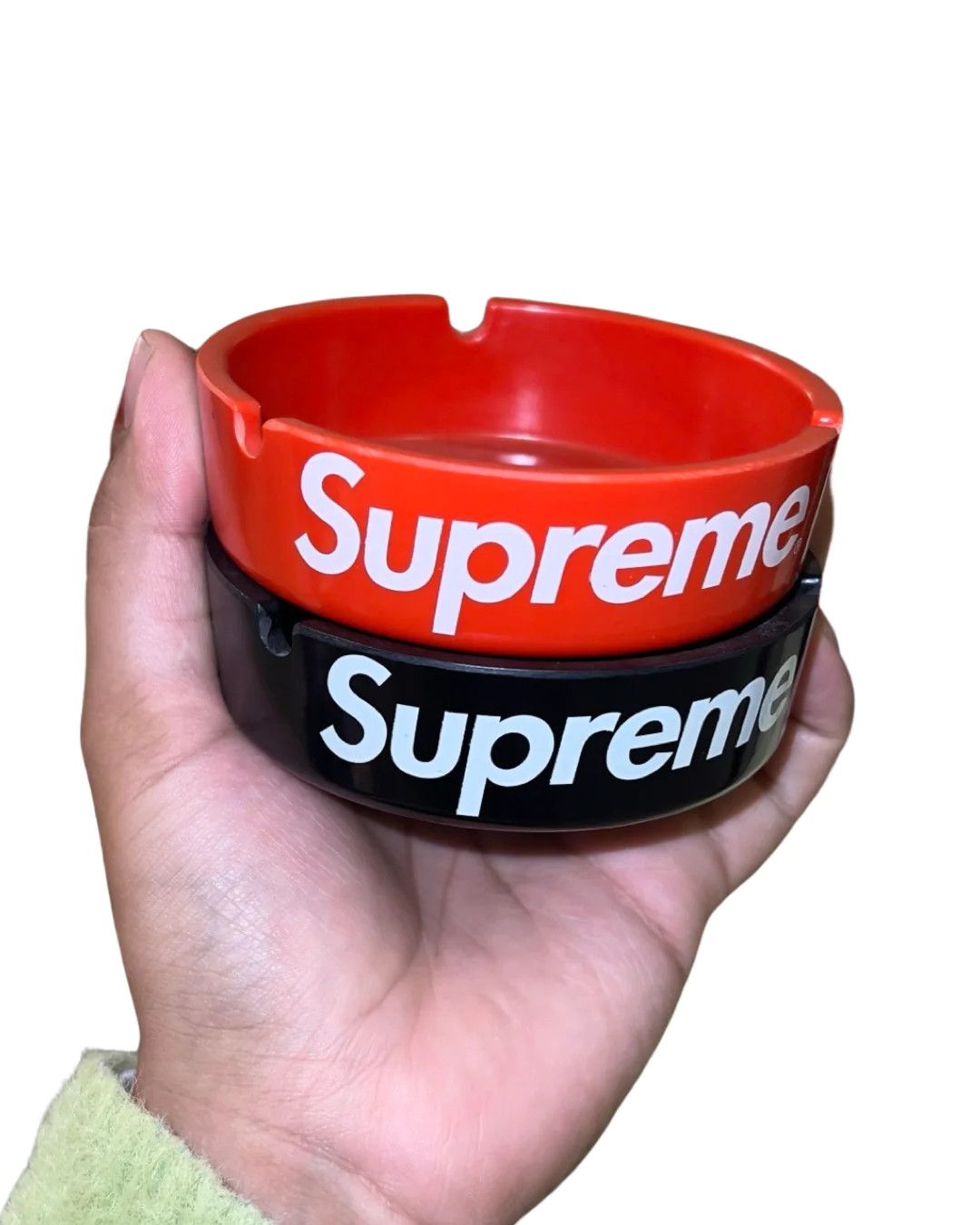 image of Ss 2008 Supreme Ashtray Red & Black Set, Men's