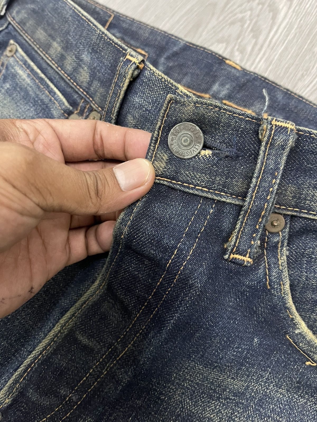 Levi's Vintage Clothing Levi’s 501xx Big E Buckle Back Selvedges distressed denim Size US 29 - 4 Thumbnail