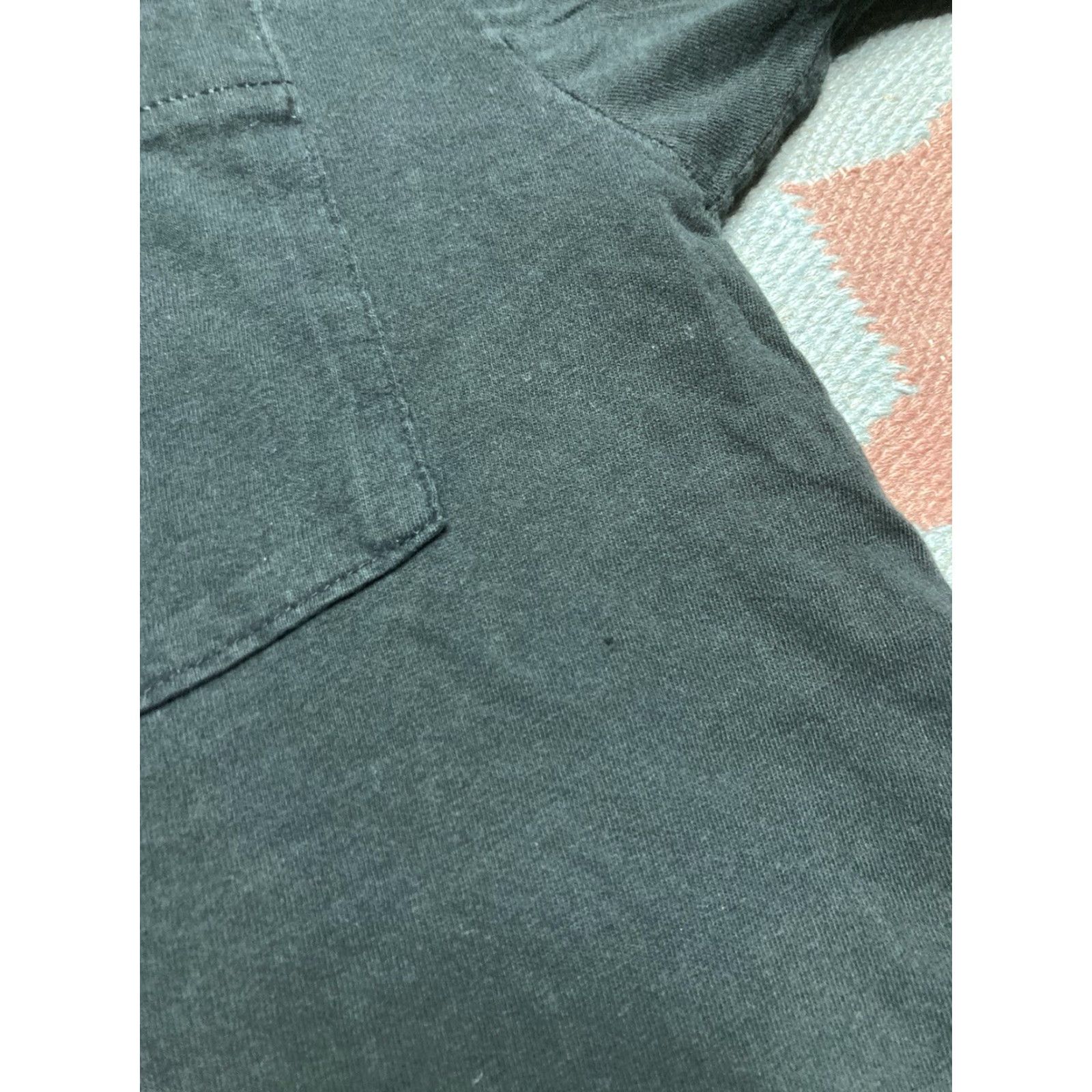 Fruit Of The Loom VINTAGE 80s Fruit of the Loom T-Shirt Pocket Black Cotton Men M Size US M / EU 48-50 / 2 - 7 Thumbnail