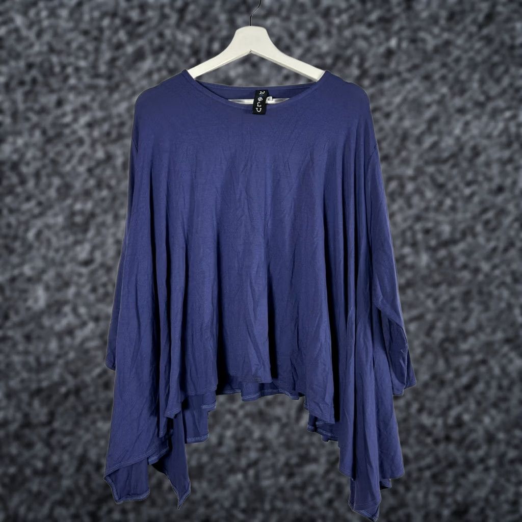 Vintage Noblu Womens Tunic Top M/L Blue Stretch Asymmetrical Hem Rayon Spandex Lagenlook Made In USA Women Size M Size M / US 6-8 / IT 42-44 - 1 Thumbnail