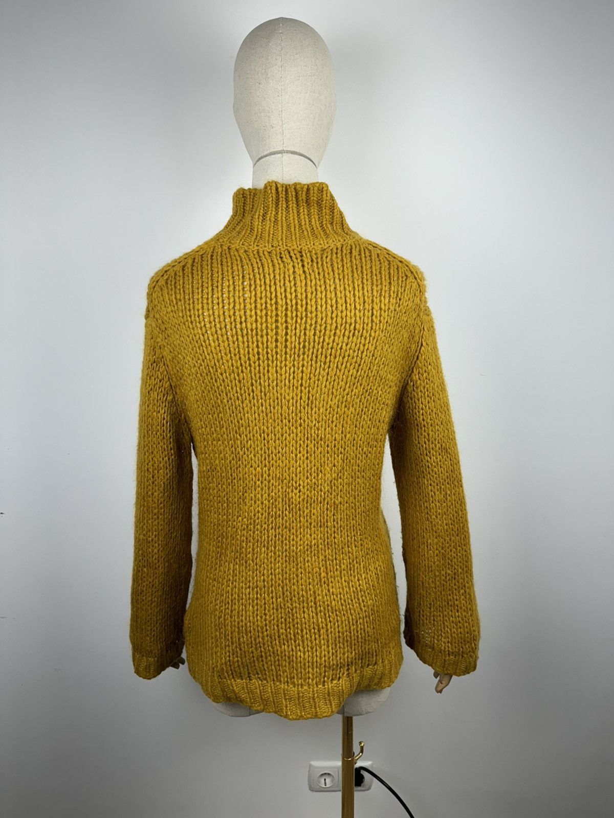 Massimo Dutti Women’s Massimo Dutti Mohair Sweater Pullover size S Size S / US 4 / IT 40 - 5 Thumbnail
