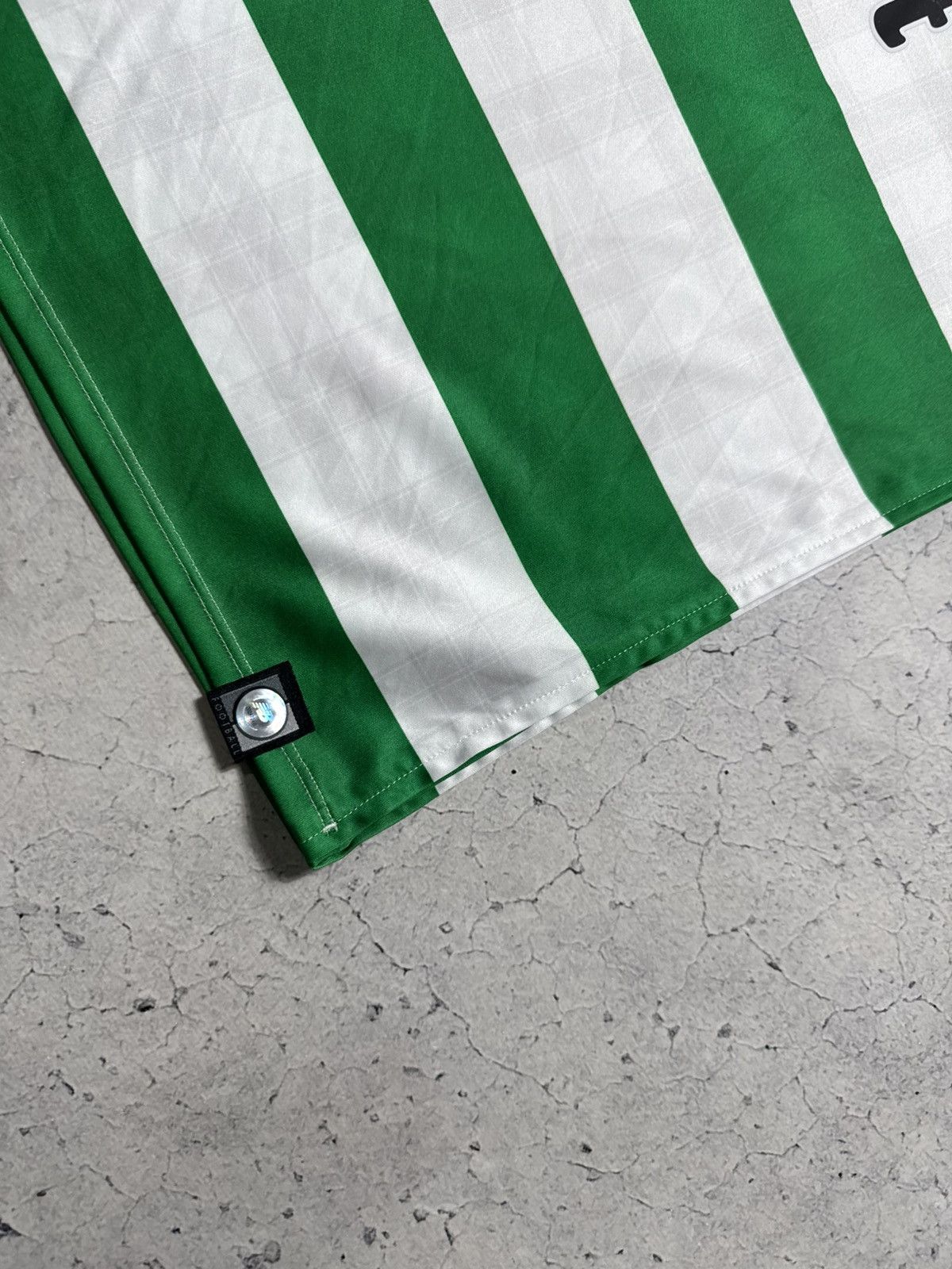 New Balance New Balance FC Celtic 2018/2019 Vintage Soccer Jersey Size US S / EU 44-46 / 1 - 2 Thumbnail