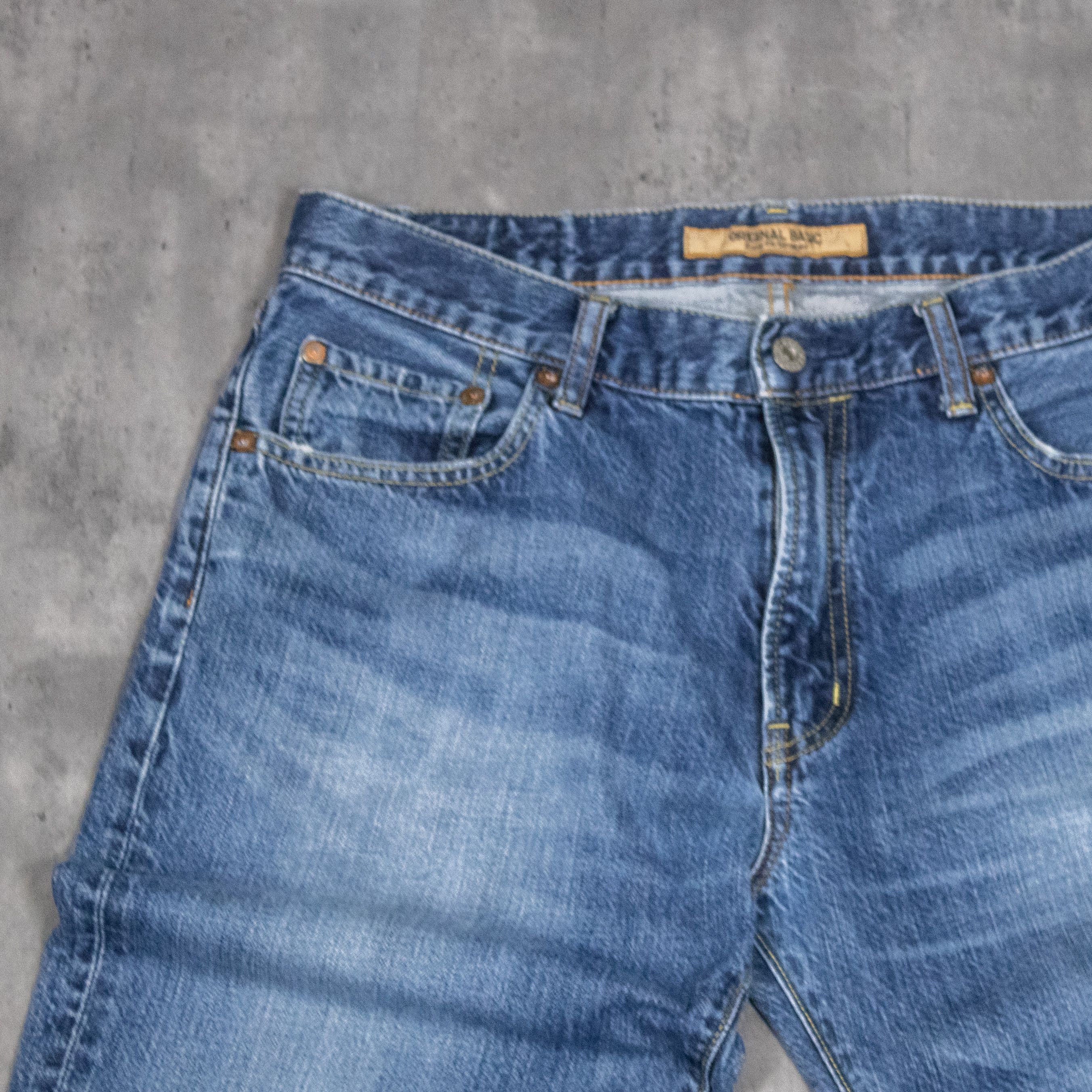 Uniqlo Uniqlo Indigo Midwash Straight Legged Baggy Pant's Size US 32 / EU 48 - 8 Thumbnail