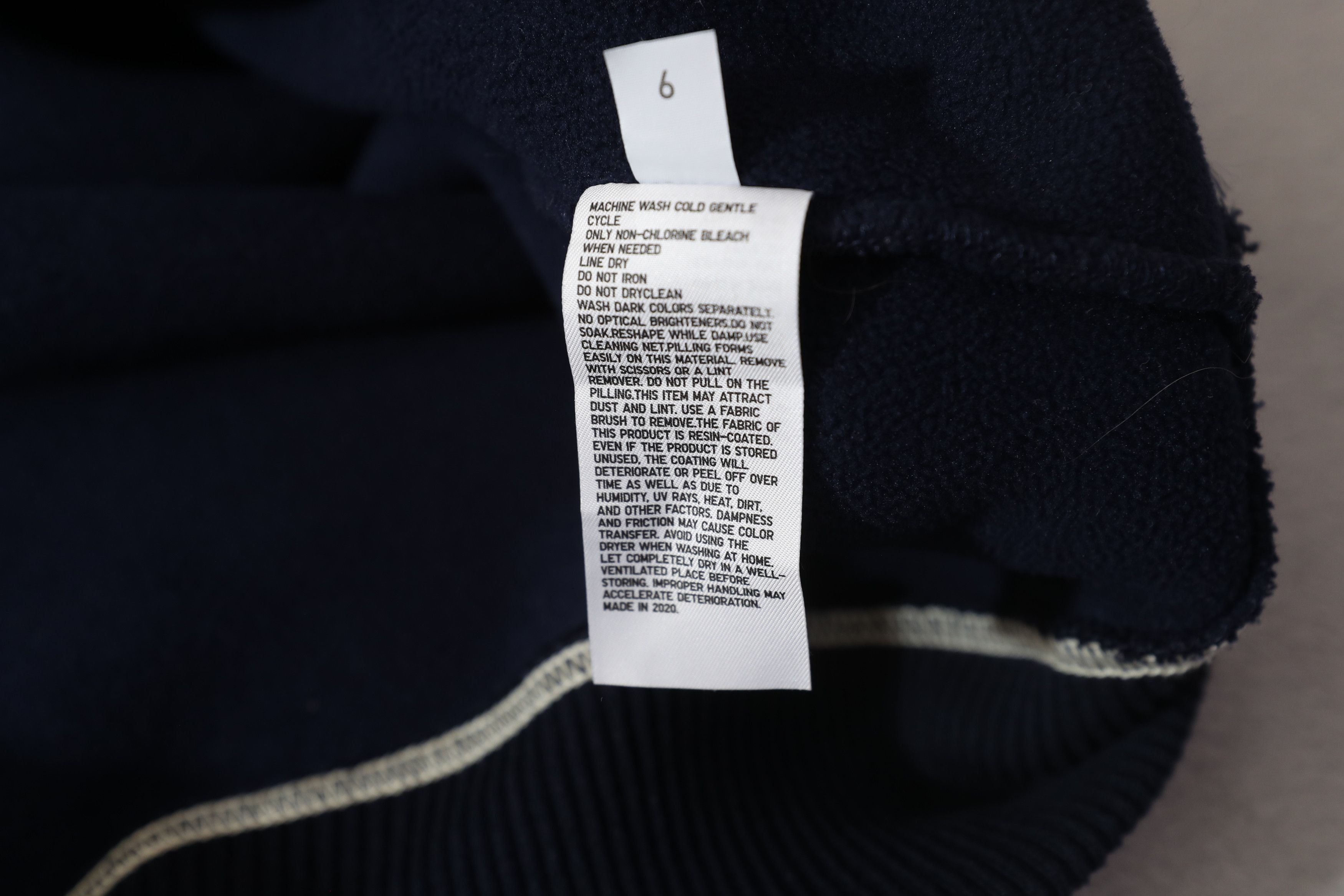 JW Anderson × Uniqlo JW Anderson x Uniqlo Crewneck Sweatshirt (M) Size US M / EU 48-50 / 2 - 13 Thumbnail