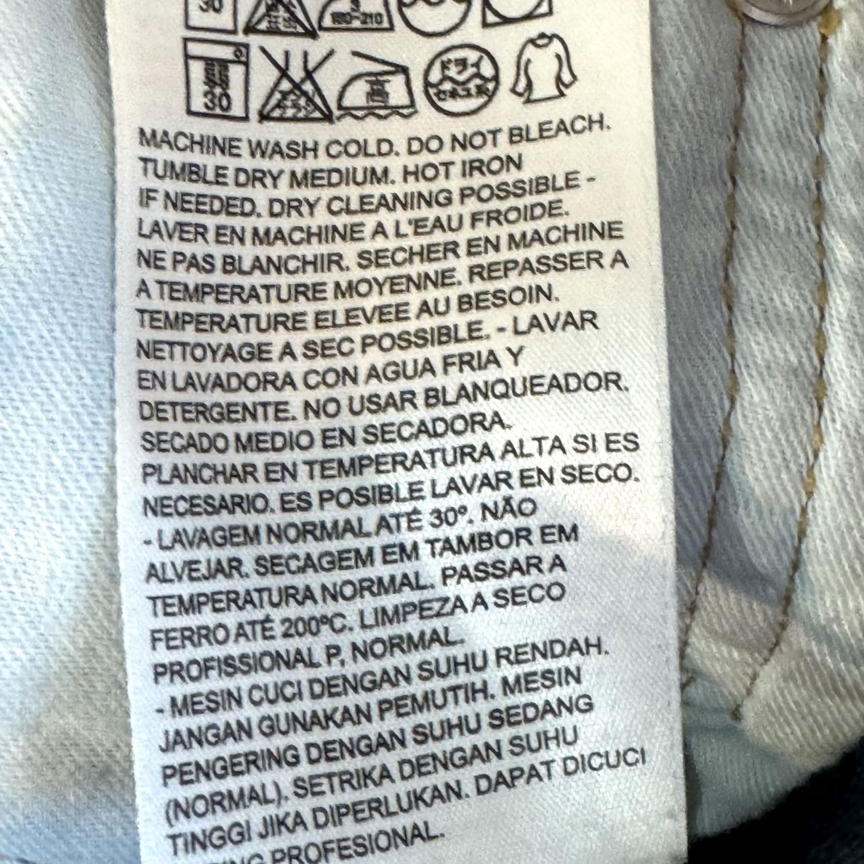 Levi's VINTAGE Levi's 550 Jeans Mens 42x29 Relaxed Fit Tapered Leg Denim Pants Blue XS 550 Retro Mens Regular Jeans Size US 42 / EU 58 - 7 Thumbnail