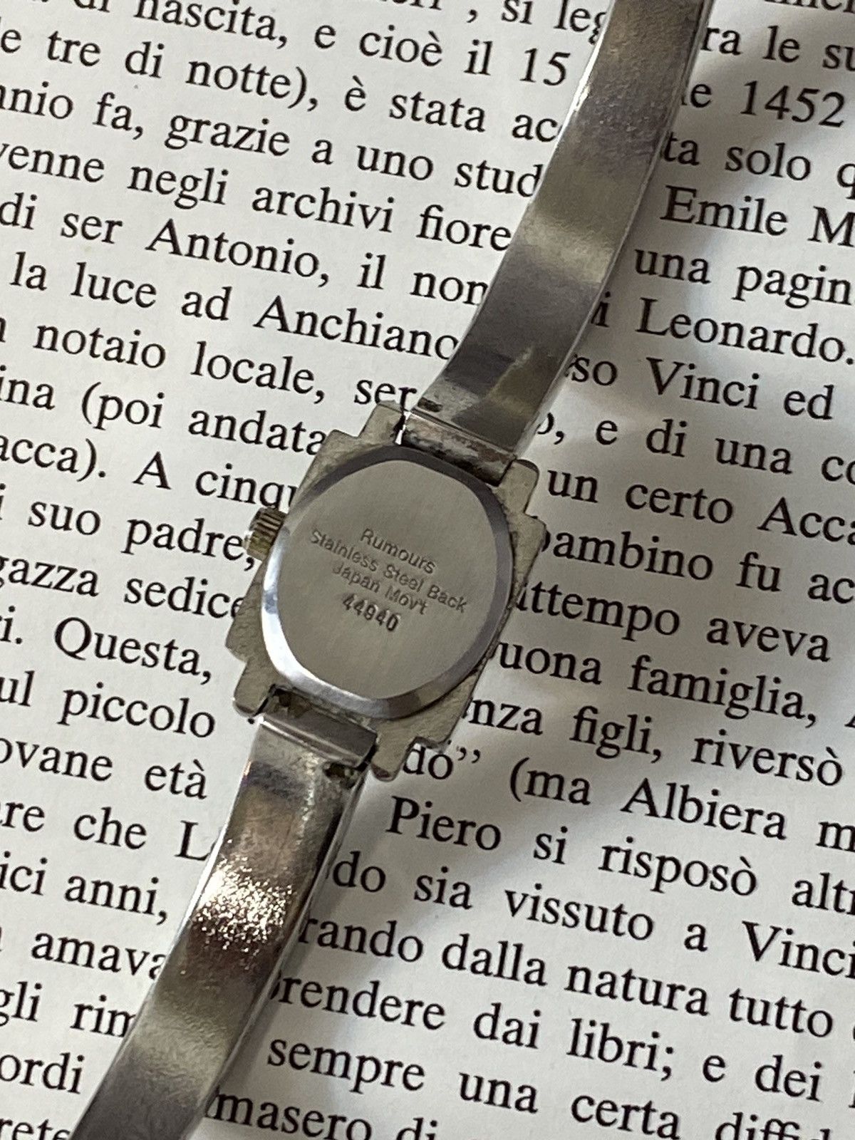 Jewelry Elegant Ladies Silver Wrist Watch Size ONE SIZE - 7 Thumbnail