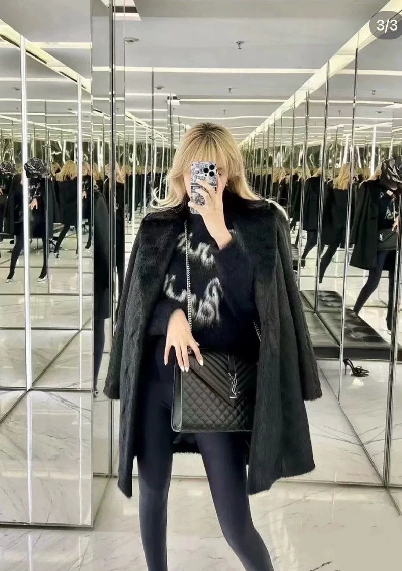 Saint Laurent Paris Saint Laurent Paris size 40 Black eco-friendly fur coat Size M / US 6-8 / IT 42-44 - 2 Thumbnail