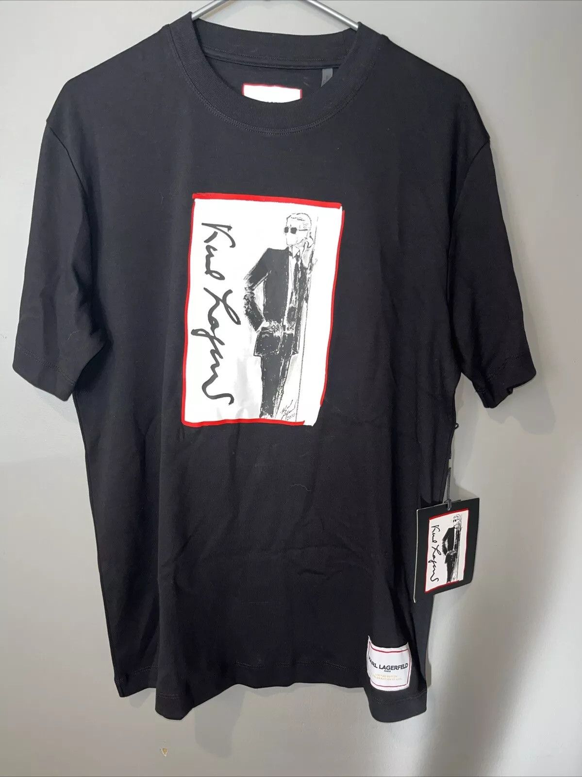 Karl Lagerfeld Karl Lagerfeld: Limited Edition Print T-Shirt (Size: M) Size US M / EU 48-50 / 2 - 1 Thumbnail
