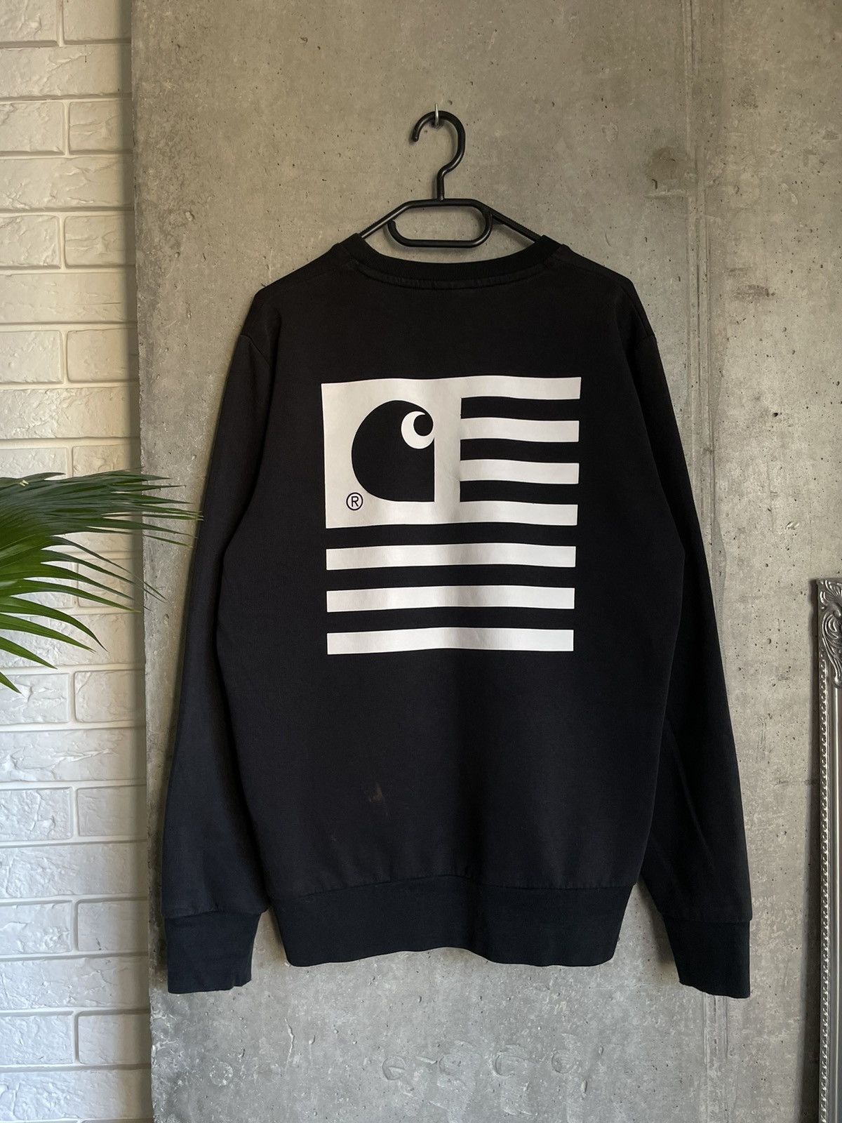 Carhartt × Carhartt Wip × Vintage Vintage Carhartt Faded State Flag Sweat Big Logo Size US M / EU 48-50 / 2 - 7 Thumbnail