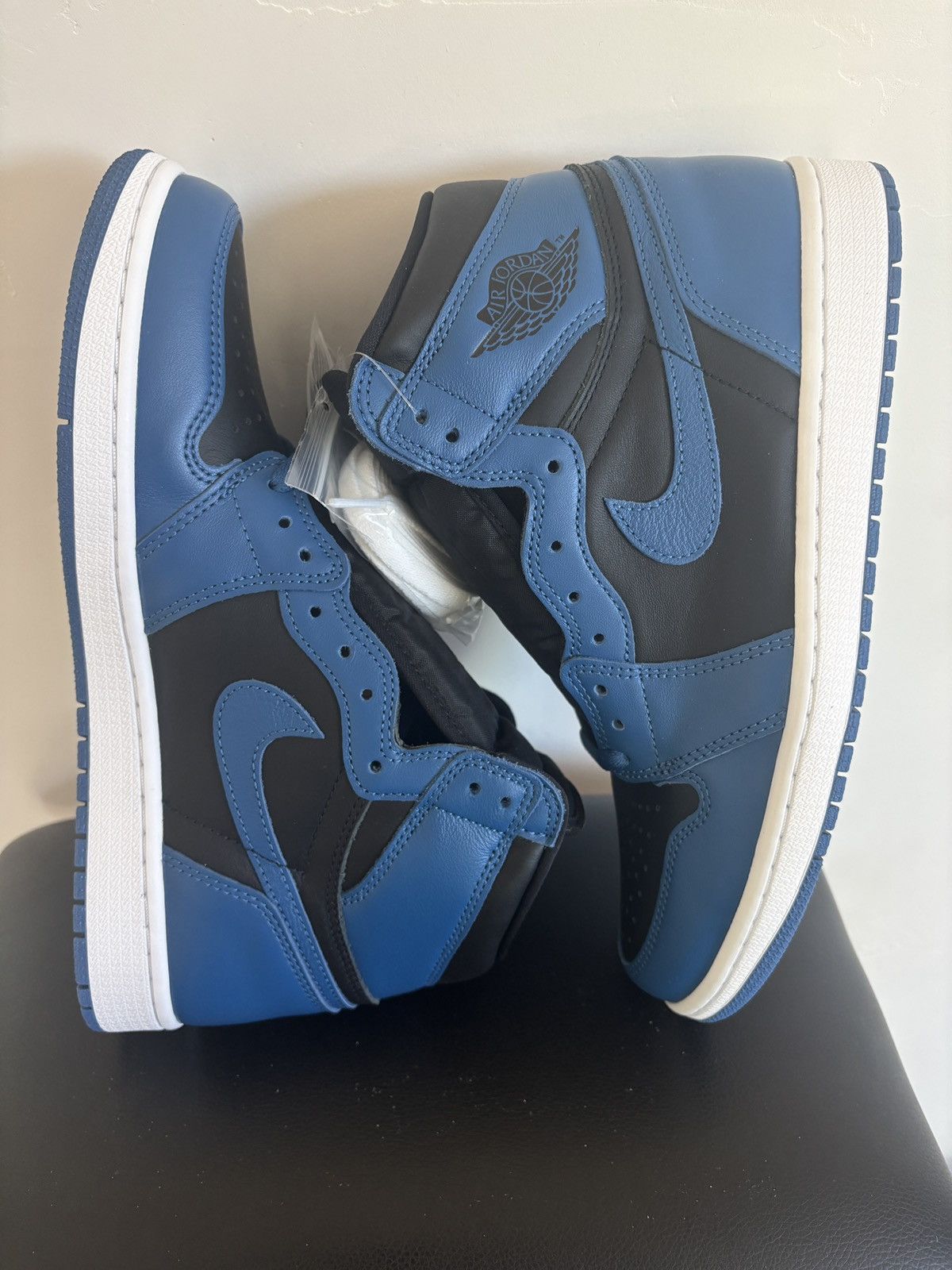 Jordan Brand Jordan 1 High Marina Blue Size US 10 / EU 43 - 4 Thumbnail
