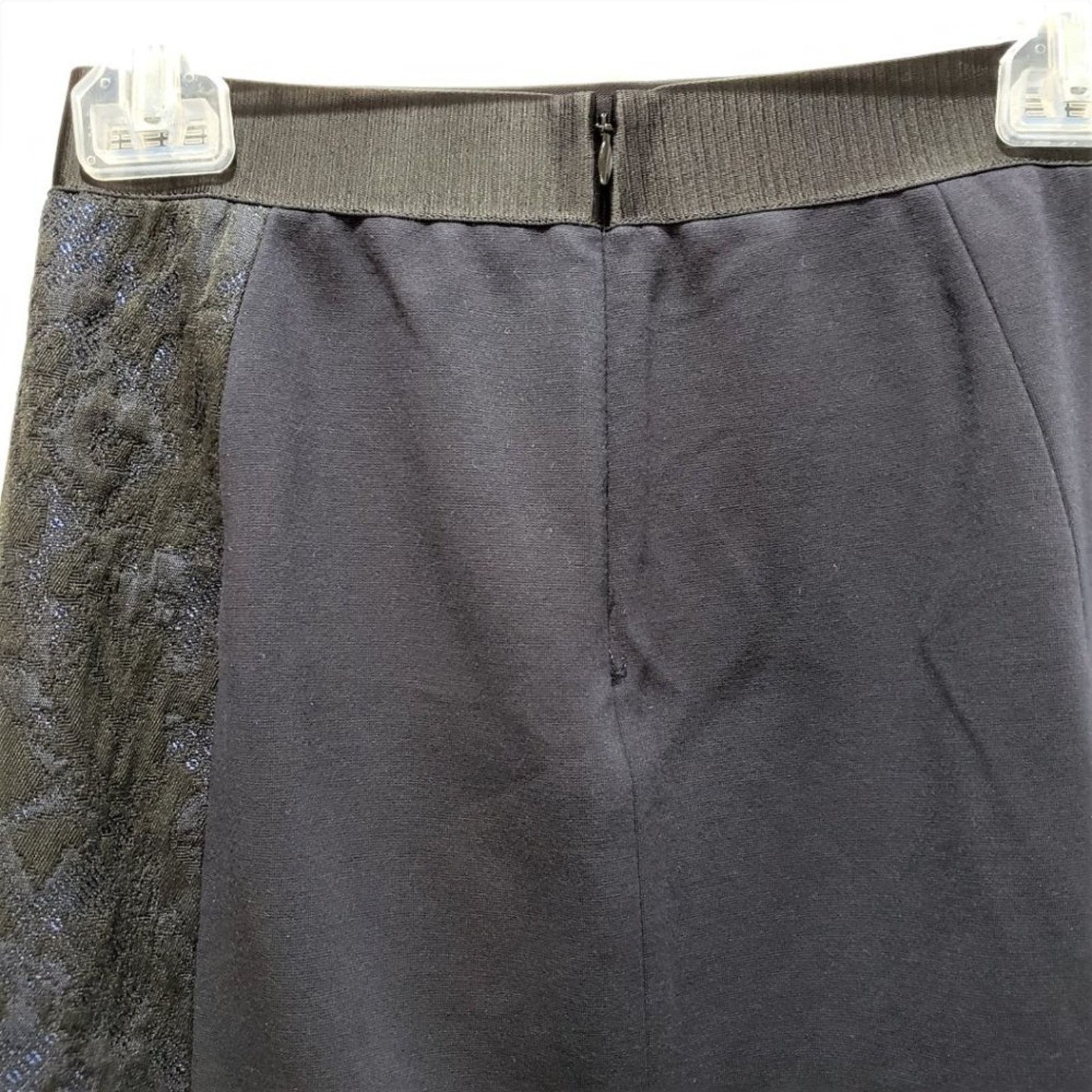 Elie Tahari Elie Tahari Side Split Lace Overlay Pencil Skirt 2 Size 26" / US 2 / IT 38 - 3 Thumbnail